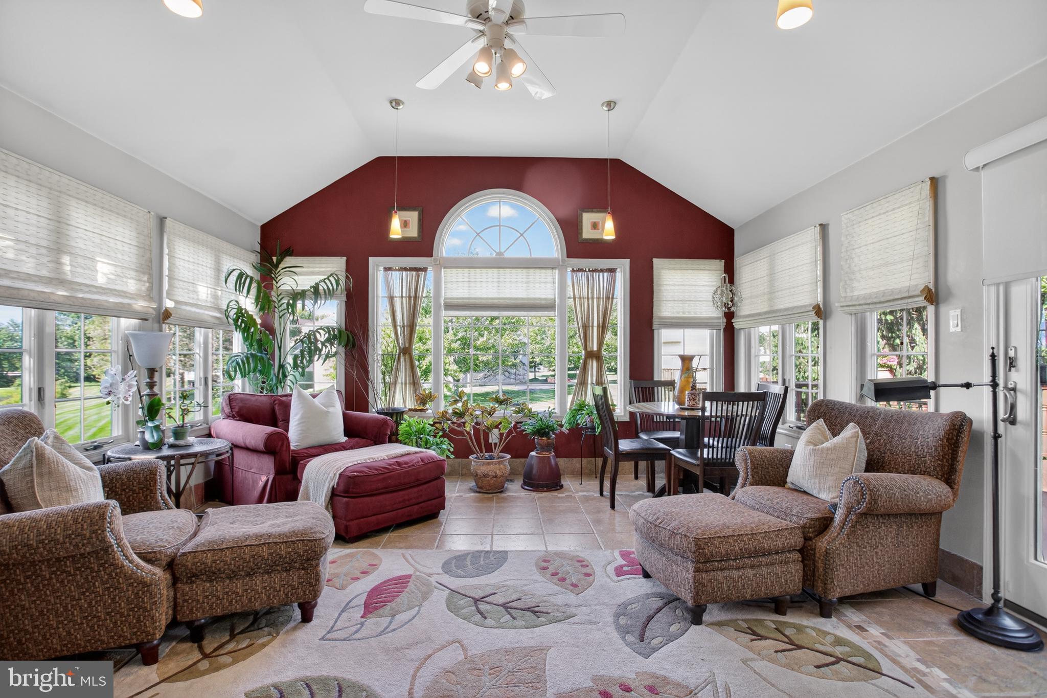 BLUE BELL CC - Residential