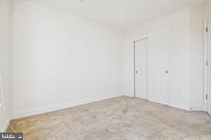 CAMDEN CROSSING - Residential Lease