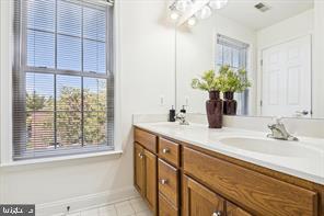 CAMDEN CROSSING - Residential Lease