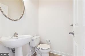 CAMDEN CROSSING - Residential Lease