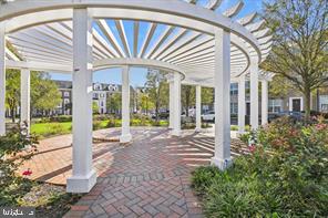 CAMDEN CROSSING - Residential Lease