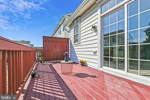 CAMDEN CROSSING - Residential Lease