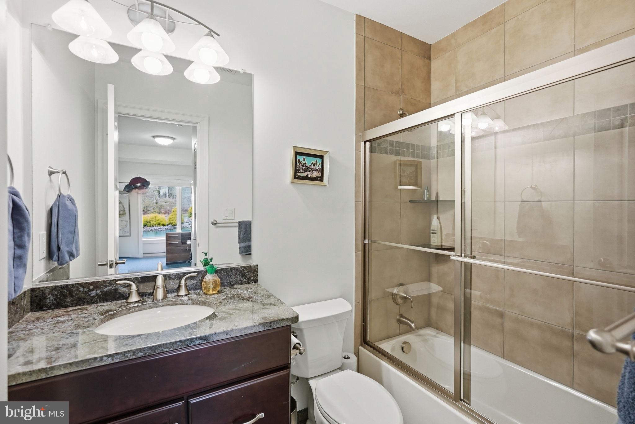 POTOMAC OUTSIDE - Residential