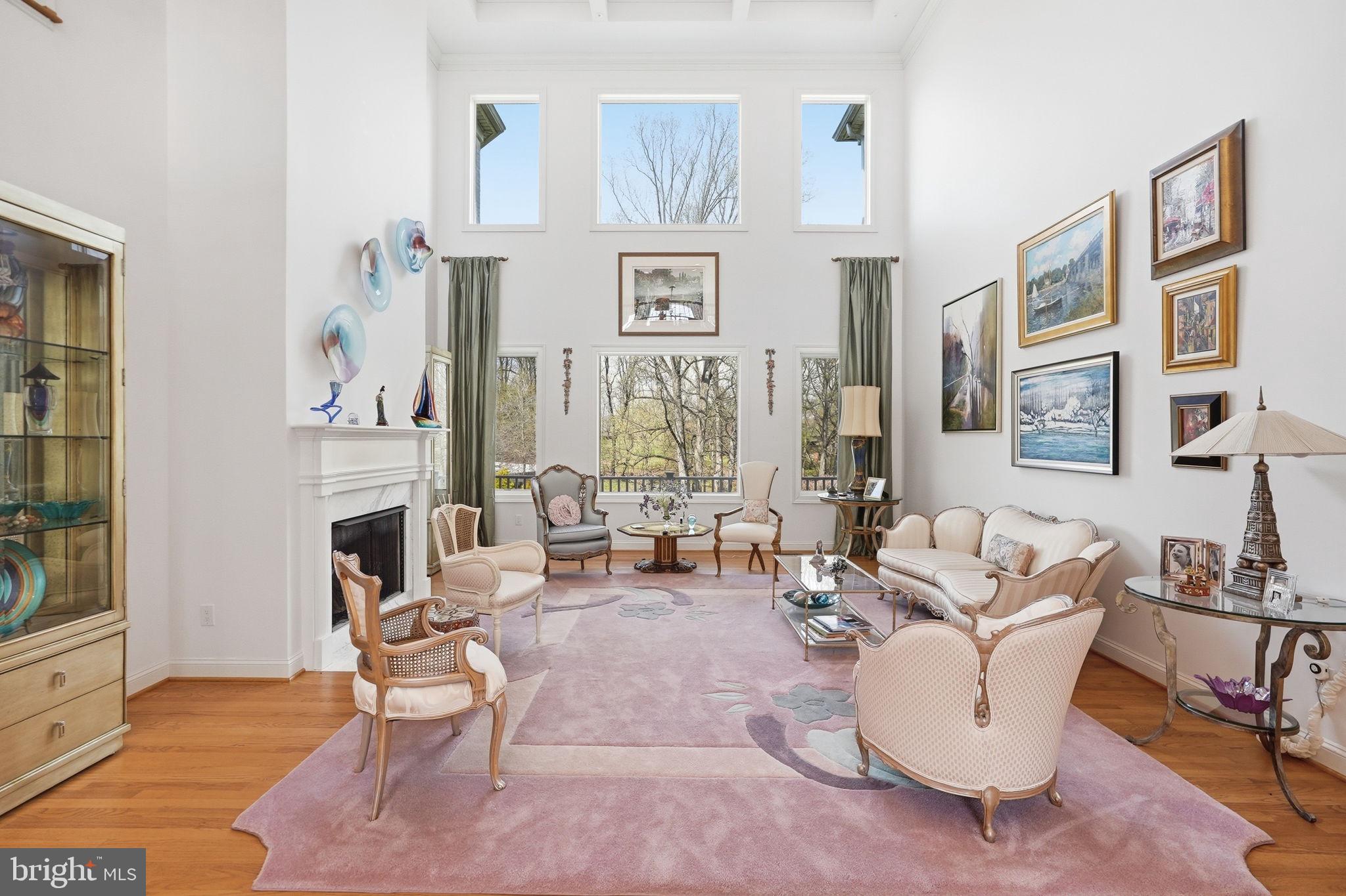 POTOMAC OUTSIDE - Residential