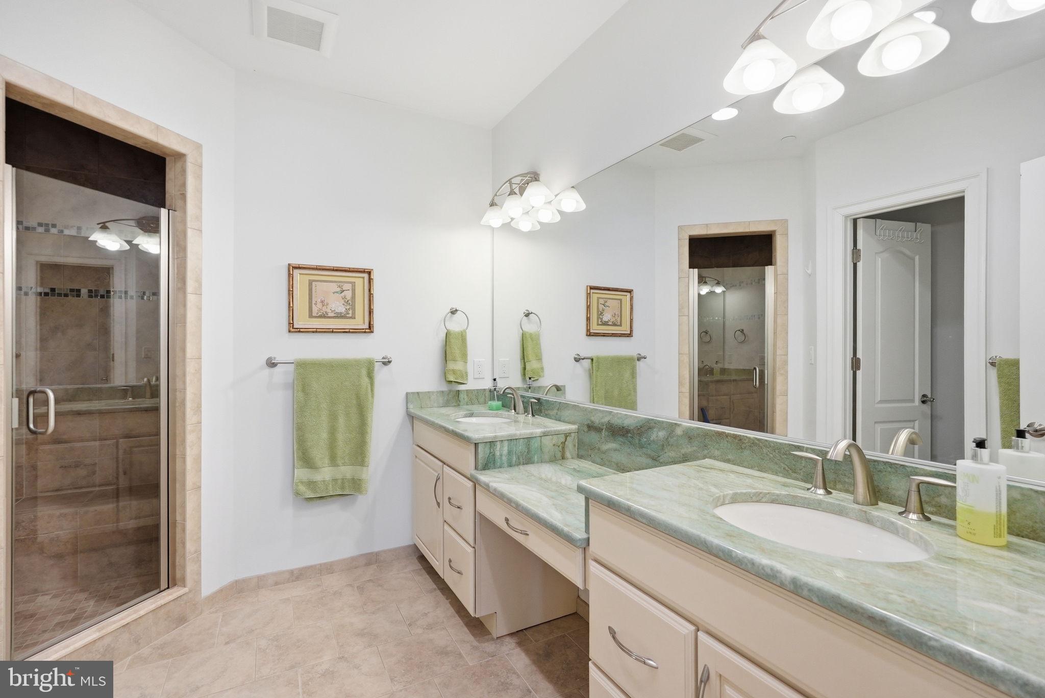 POTOMAC OUTSIDE - Residential