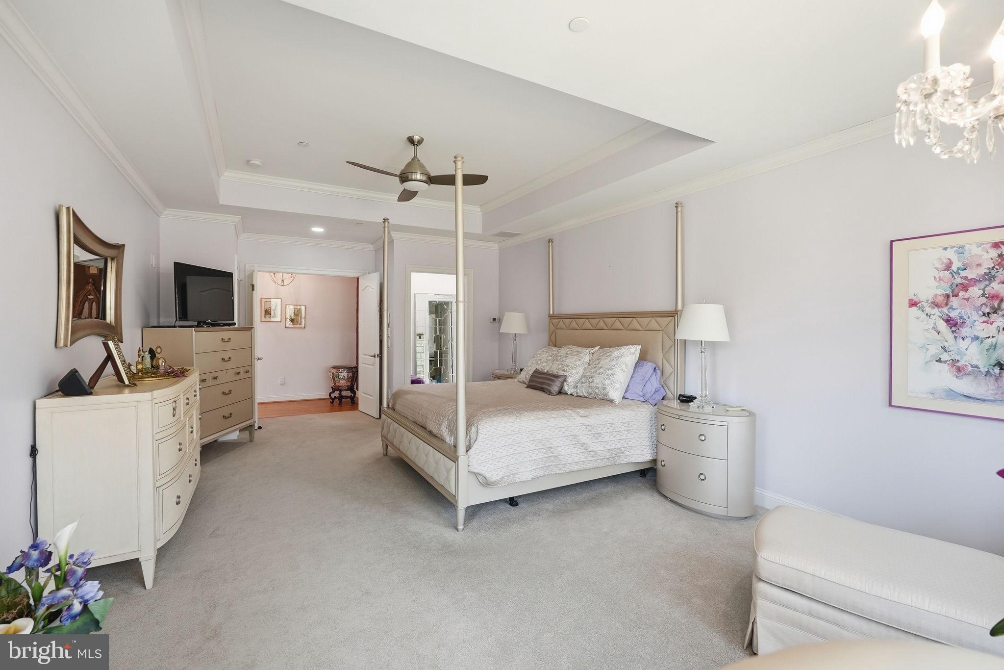 POTOMAC OUTSIDE - Residential