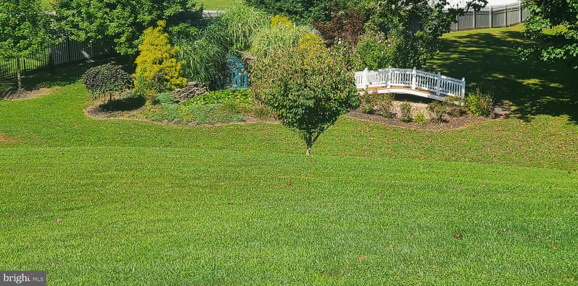 POTOMAC OUTSIDE - Residential