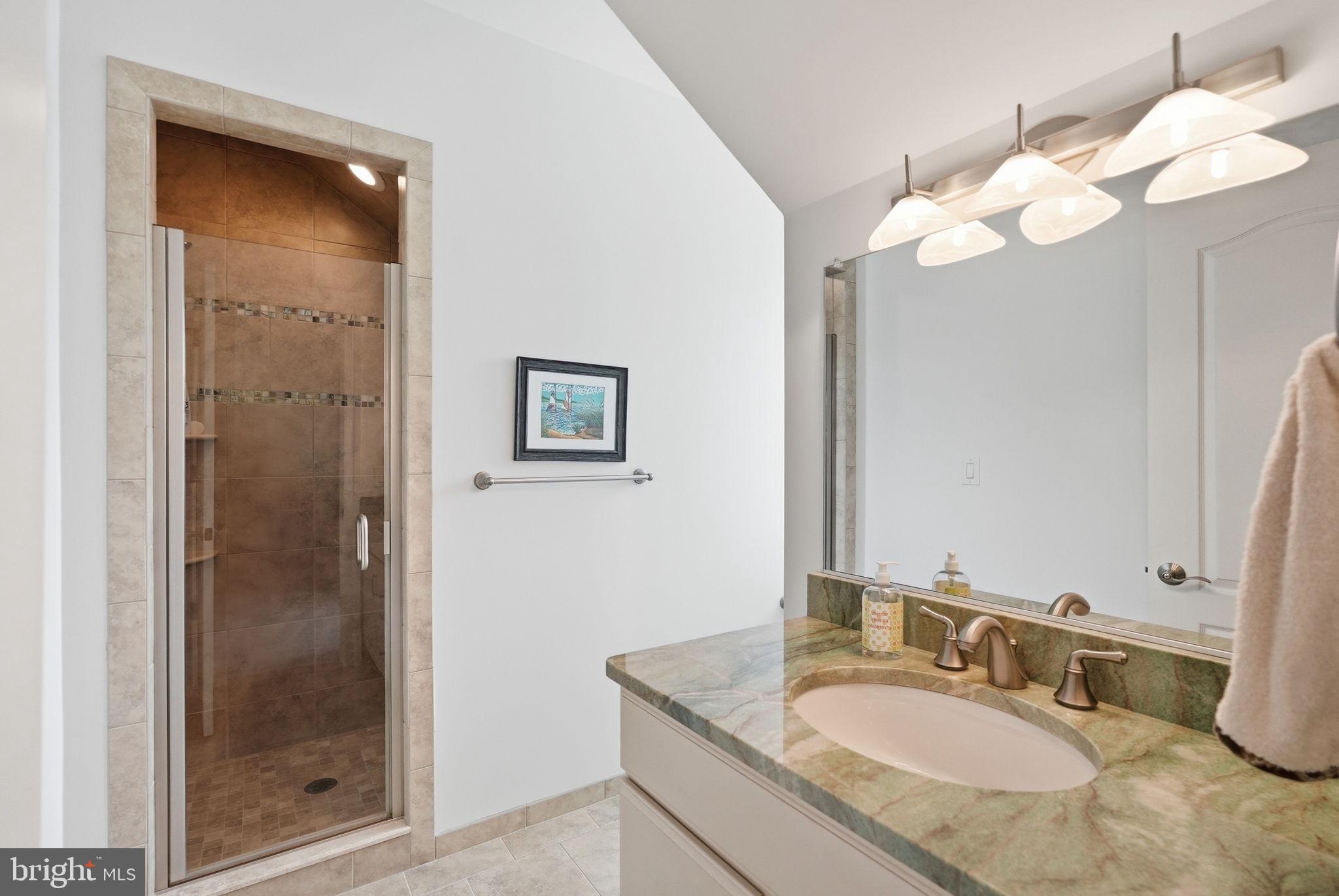 POTOMAC OUTSIDE - Residential