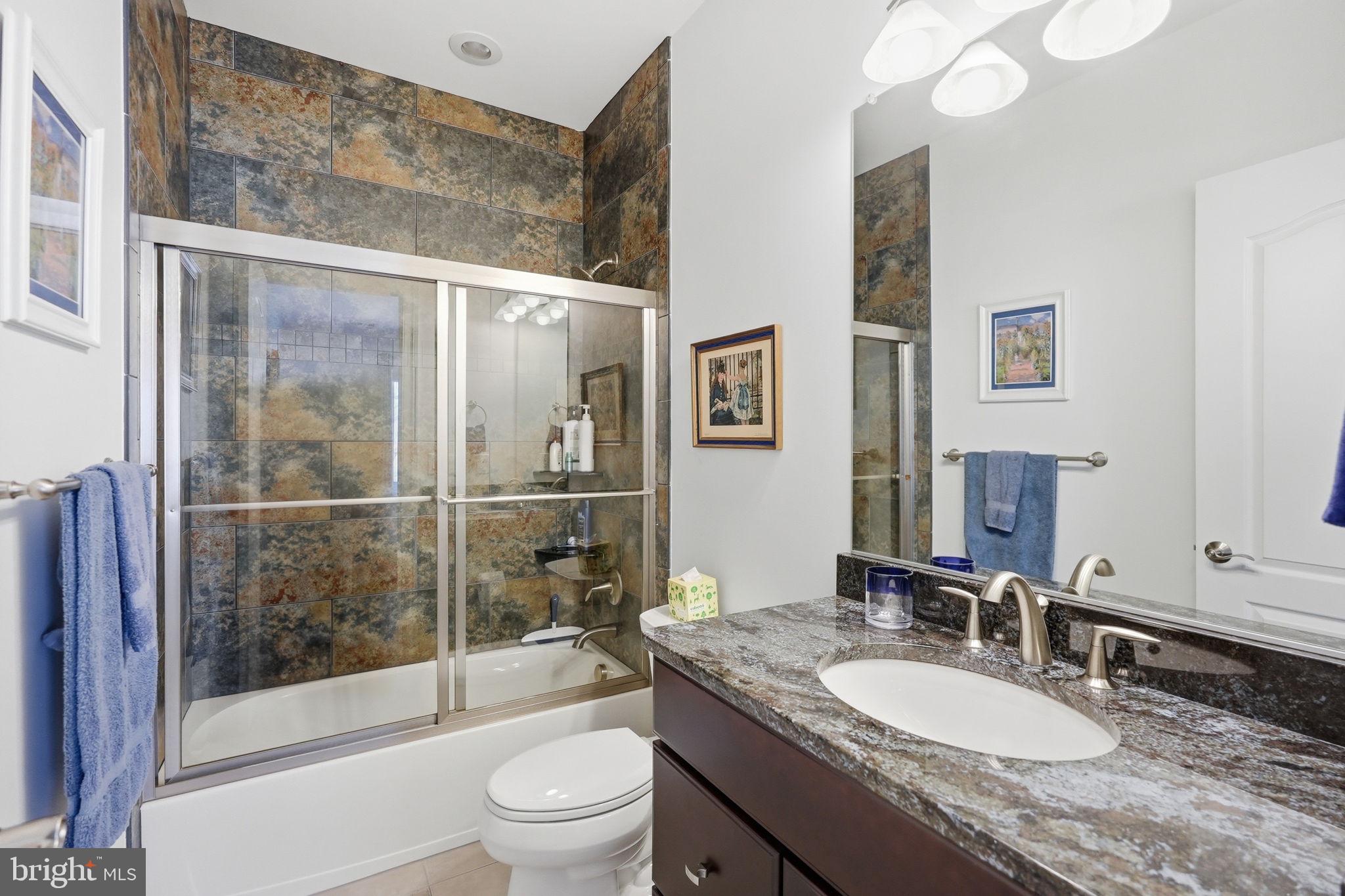 POTOMAC OUTSIDE - Residential