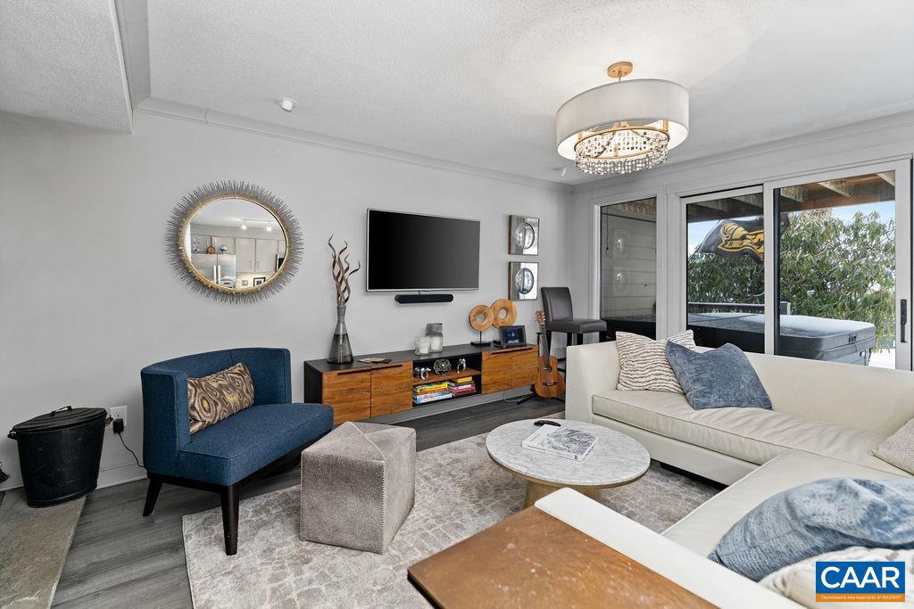 113 EAGLES CT CONDOS