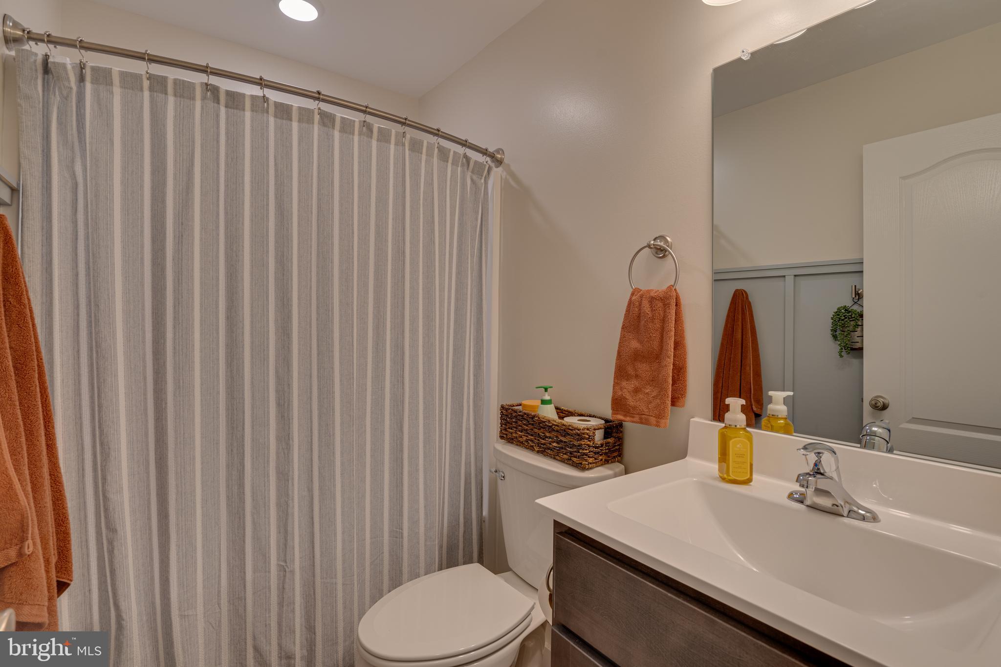 PEBBLE RIDGE - Residential