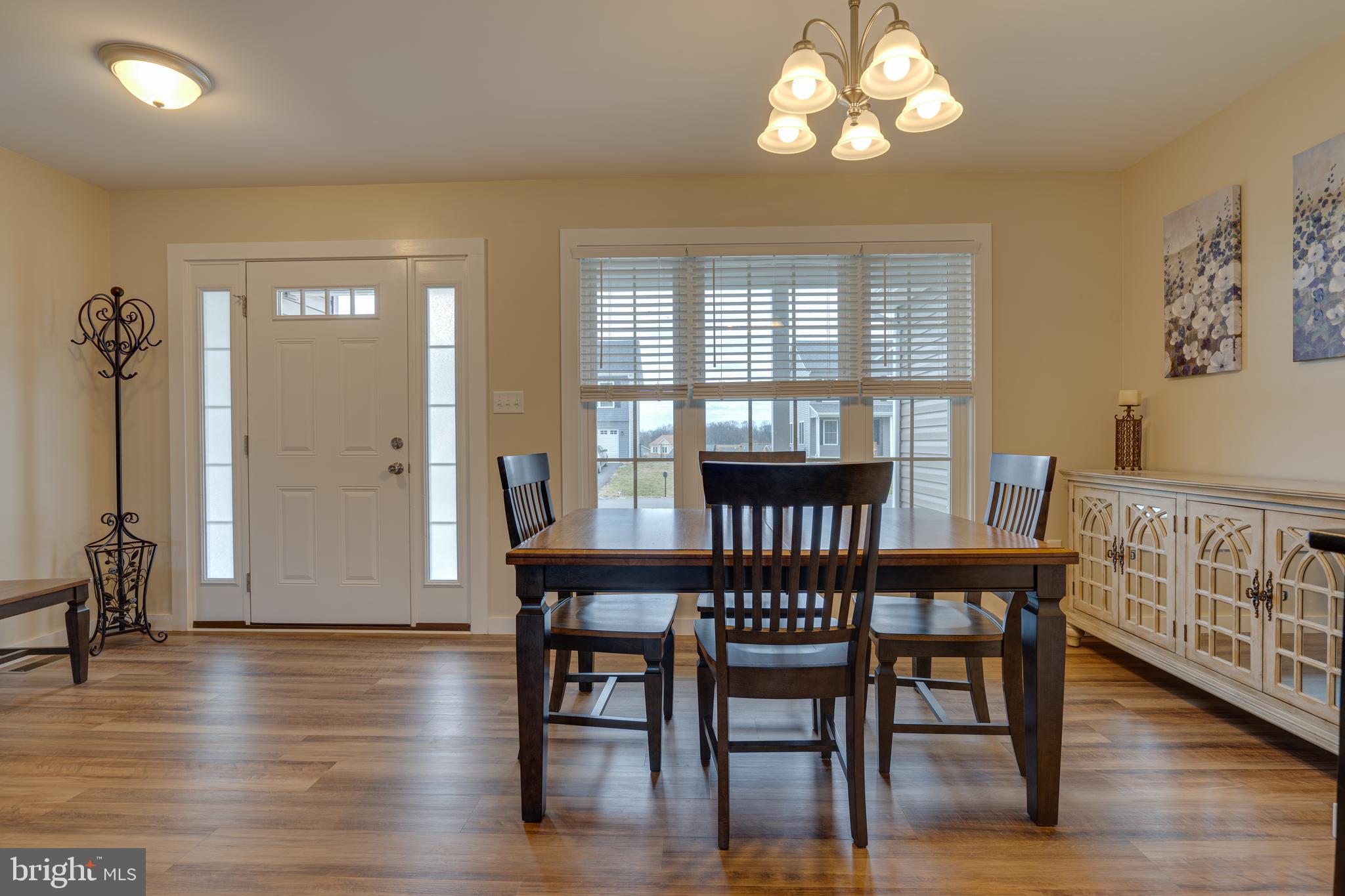 PEBBLE RIDGE - Residential