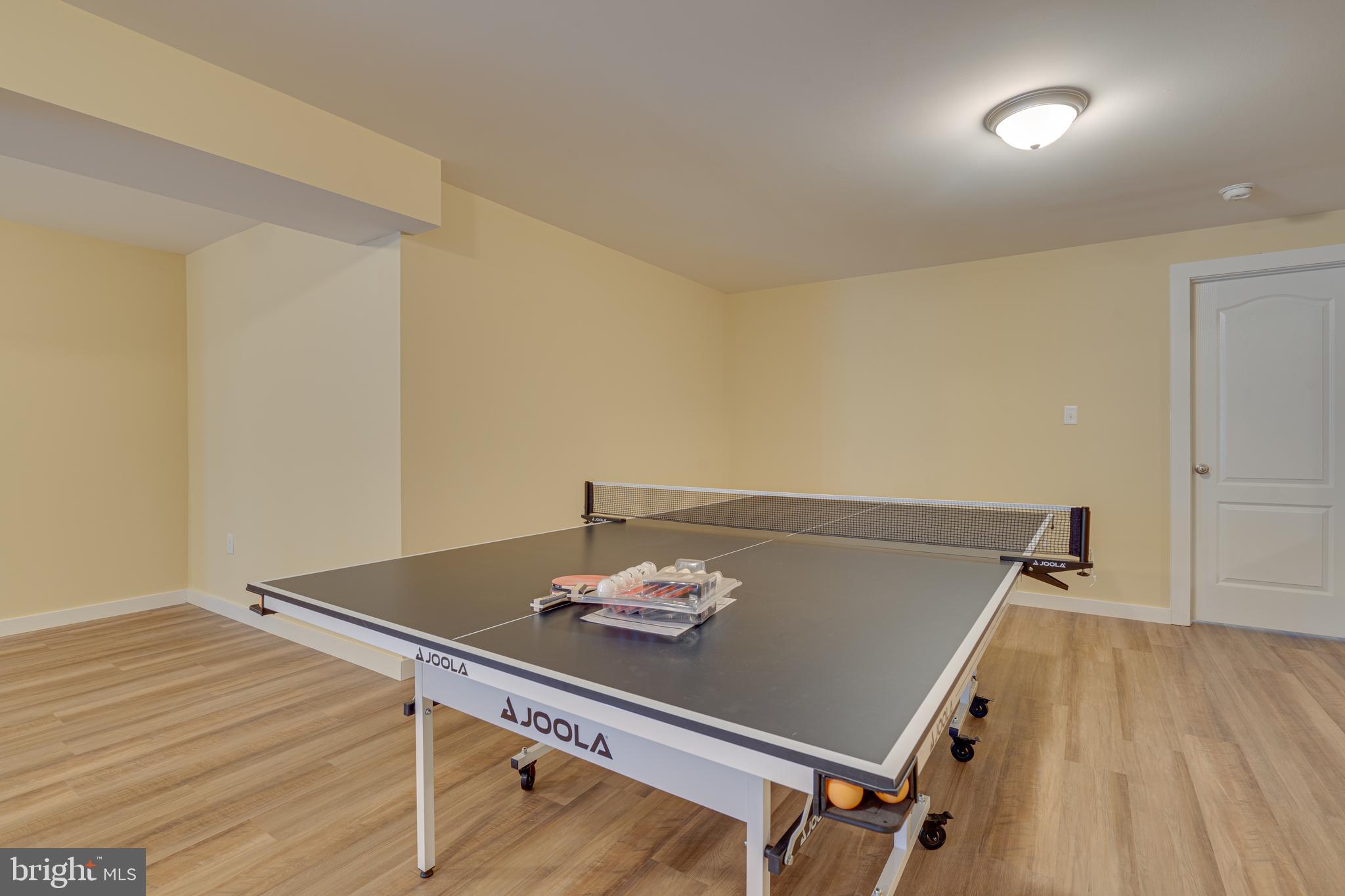 PEBBLE RIDGE - Residential