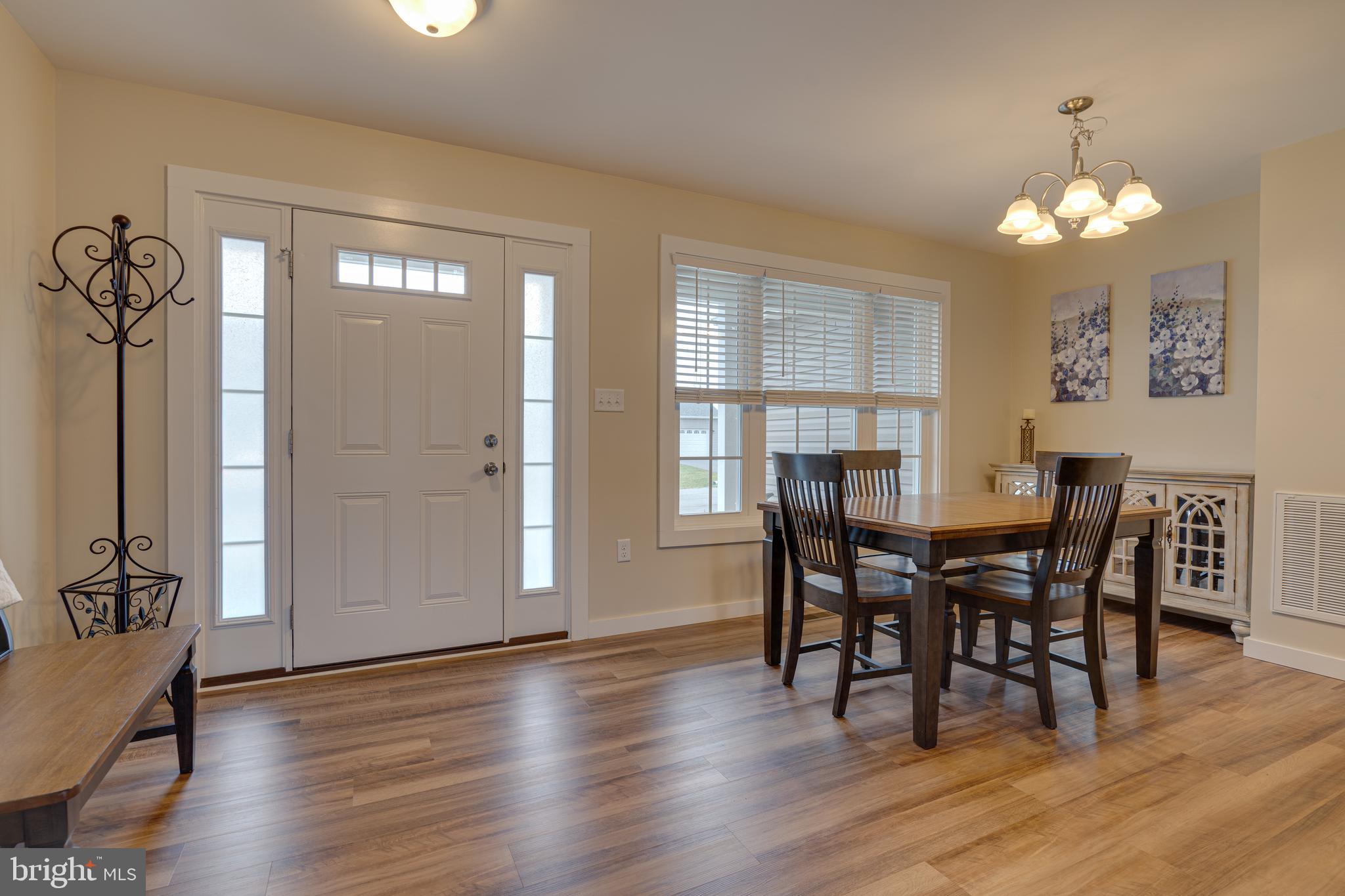 PEBBLE RIDGE - Residential