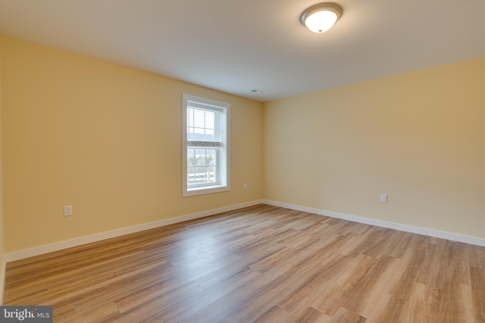 PEBBLE RIDGE - Residential