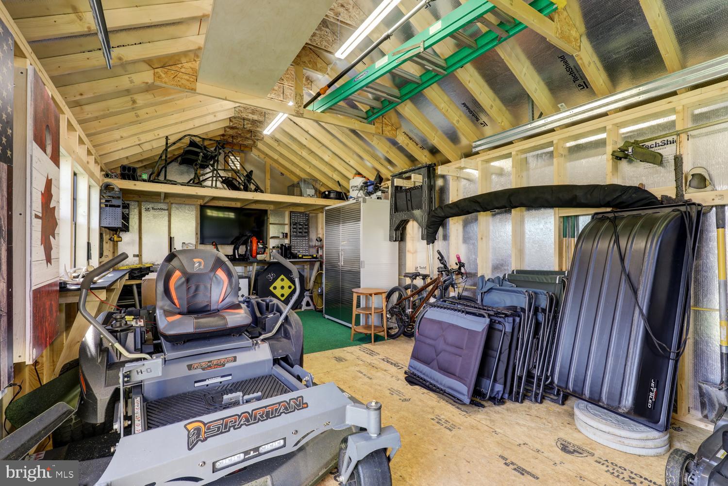 SYCAMORE ACRES - Residential