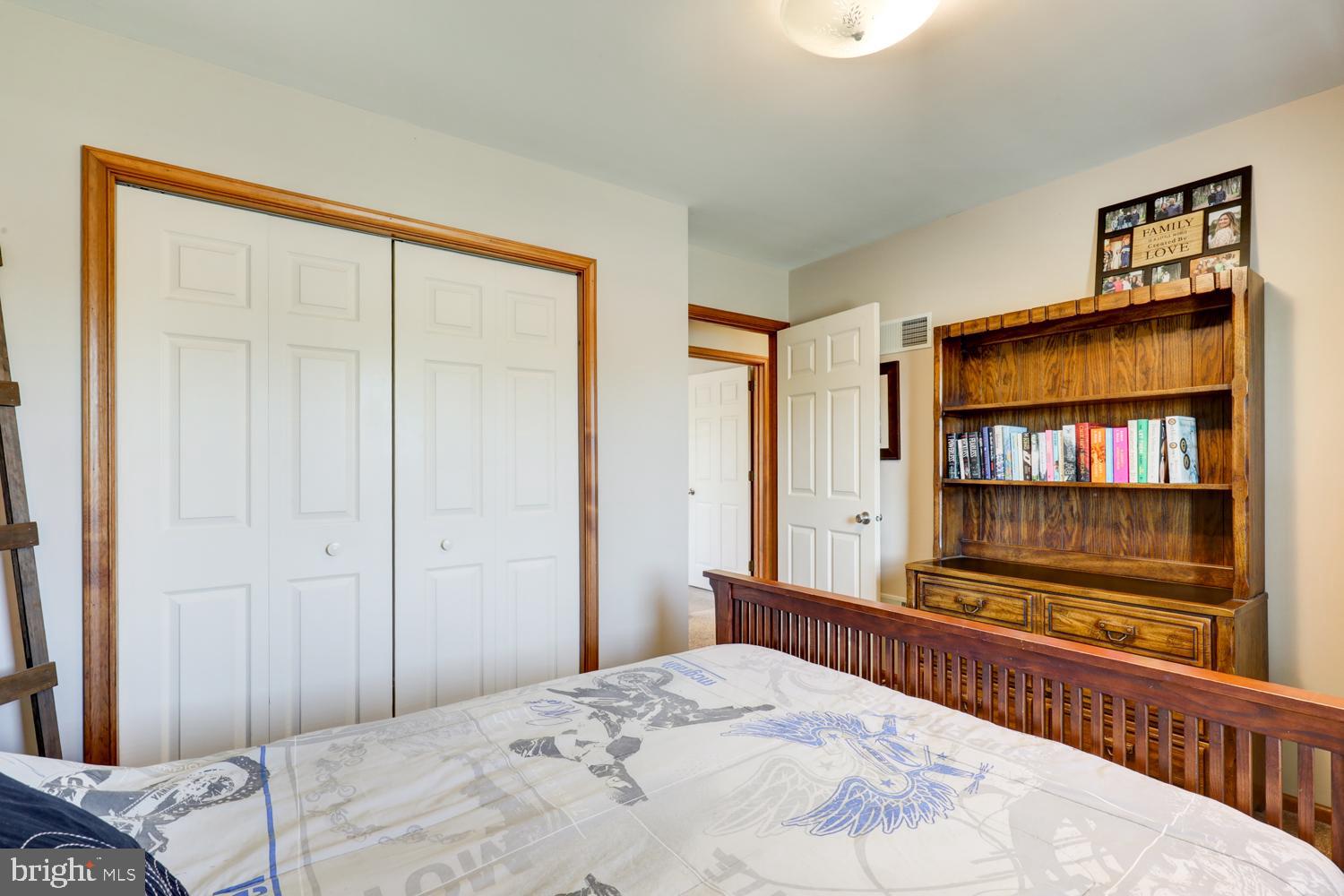 SYCAMORE ACRES - Residential