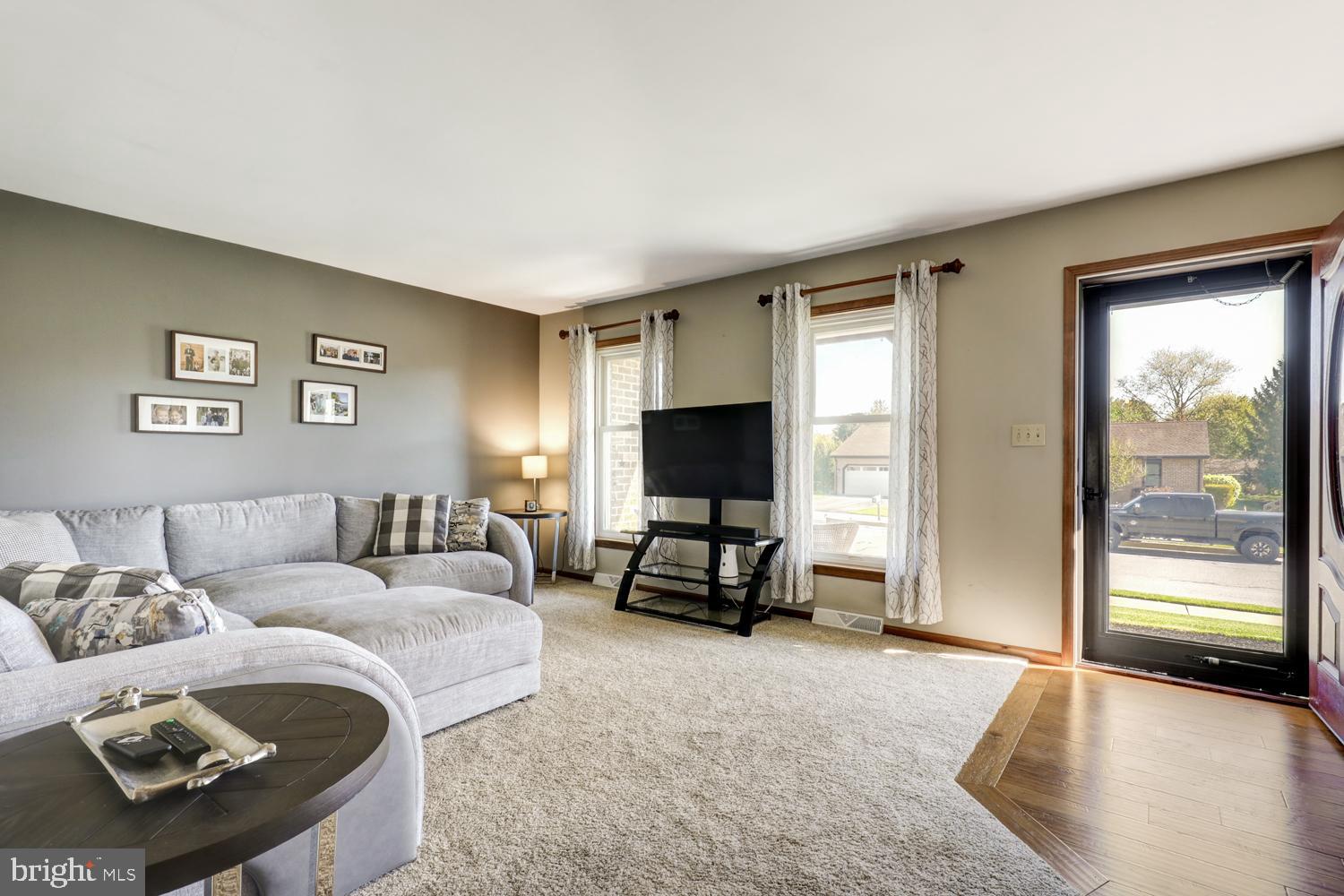 SYCAMORE ACRES - Residential