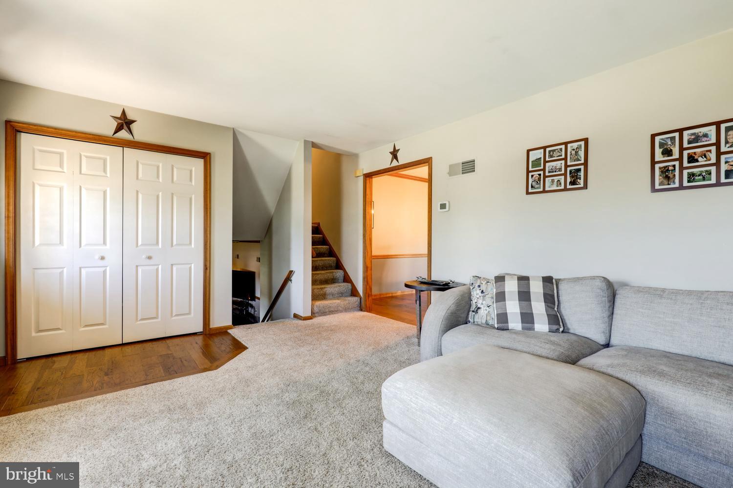 SYCAMORE ACRES - Residential