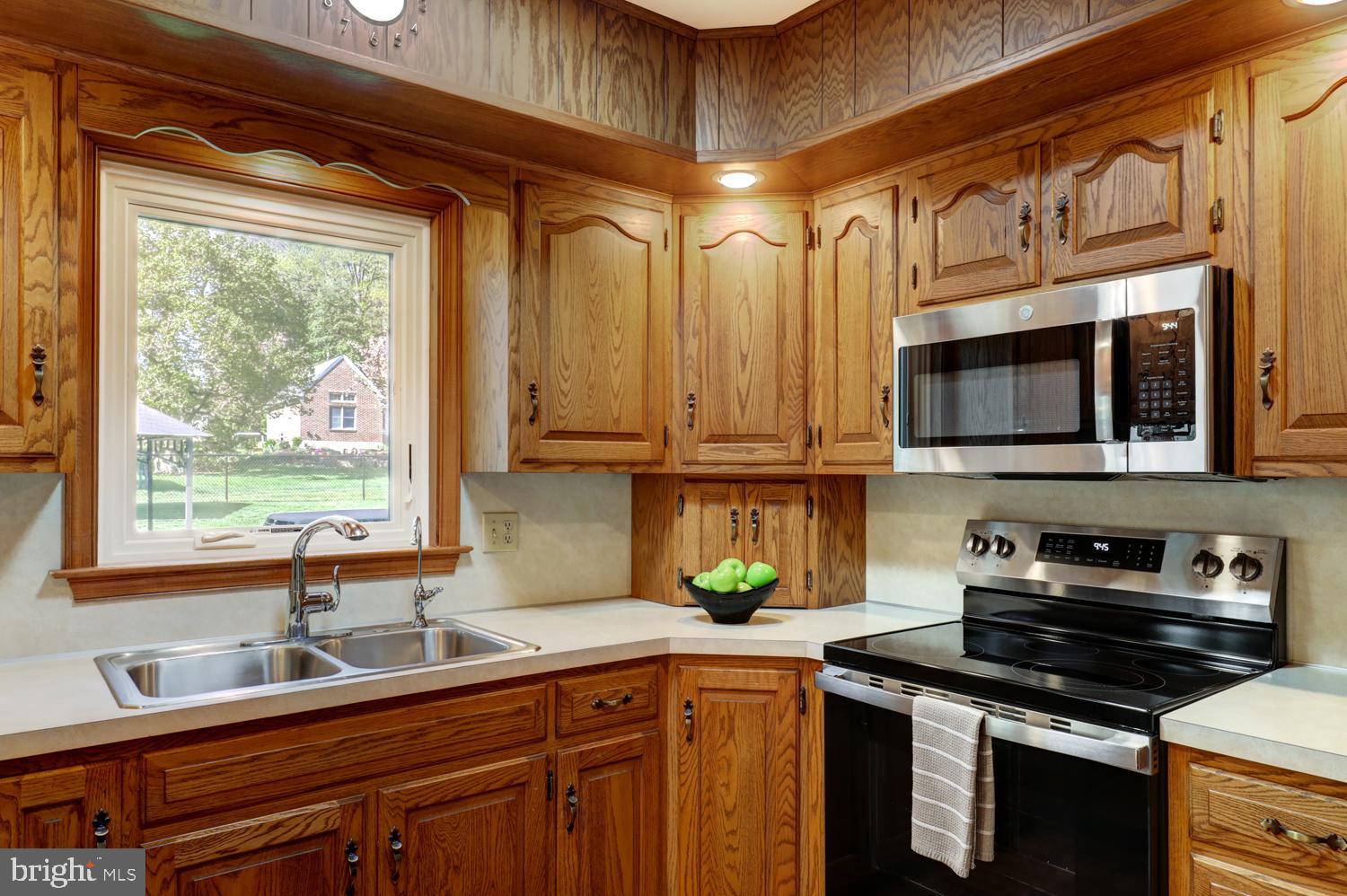 SYCAMORE ACRES - Residential