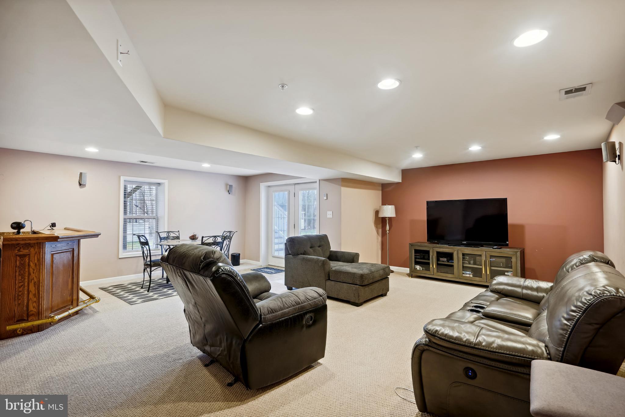 SADDLEBROOK WEST - Residential