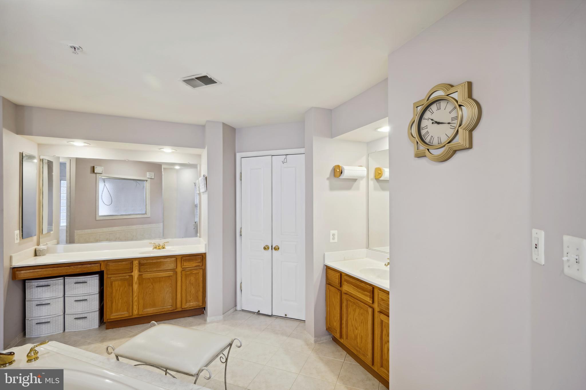 SADDLEBROOK WEST - Residential