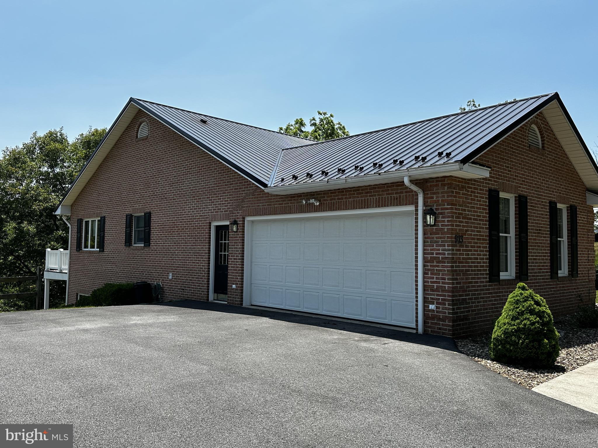 THE POINT - Residential