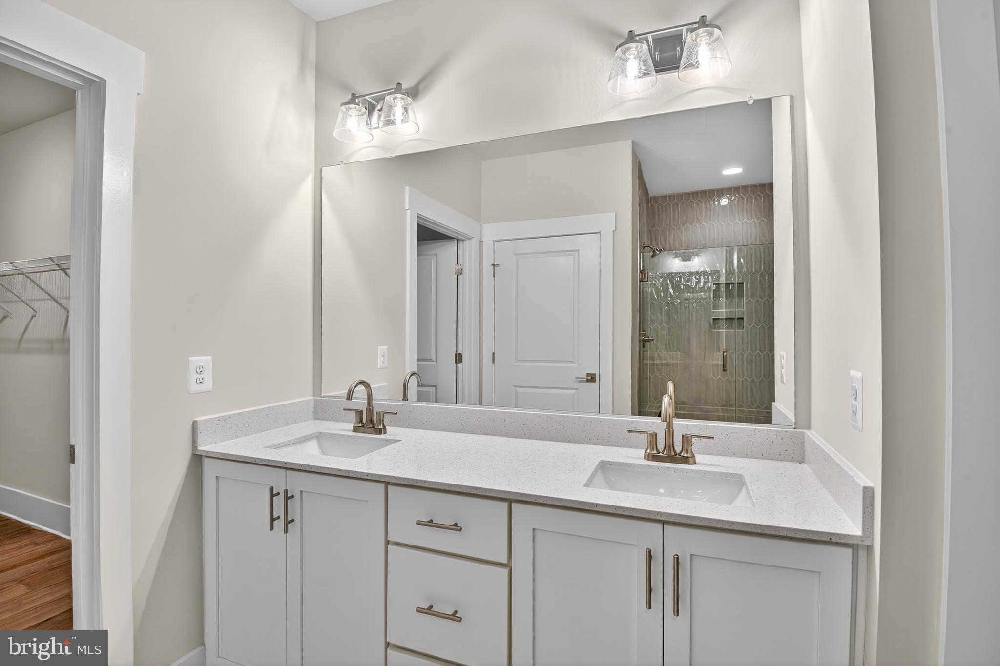 VICTORIA PARK - Residential