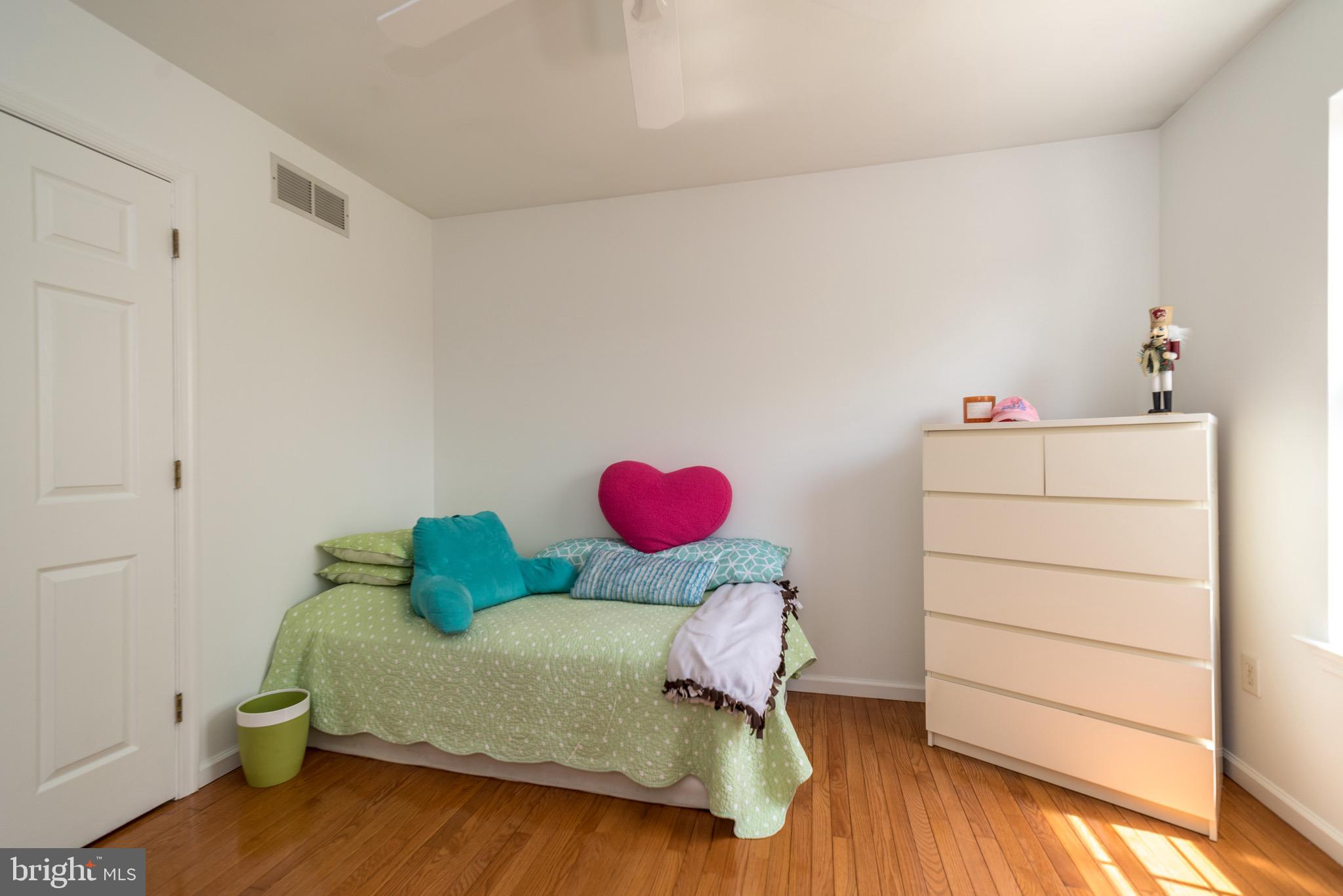 LANDIS GREENE - Residential