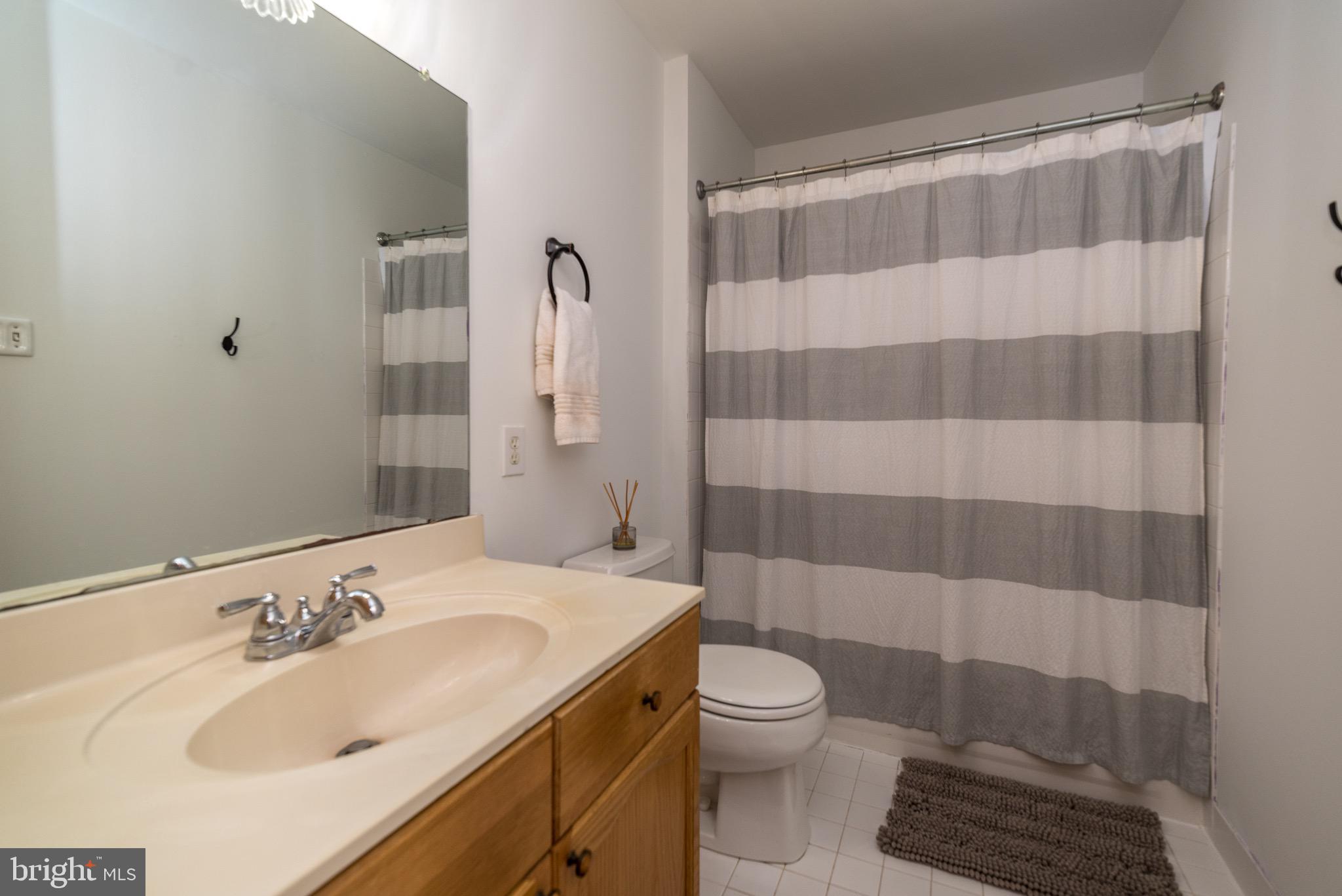 LANDIS GREENE - Residential