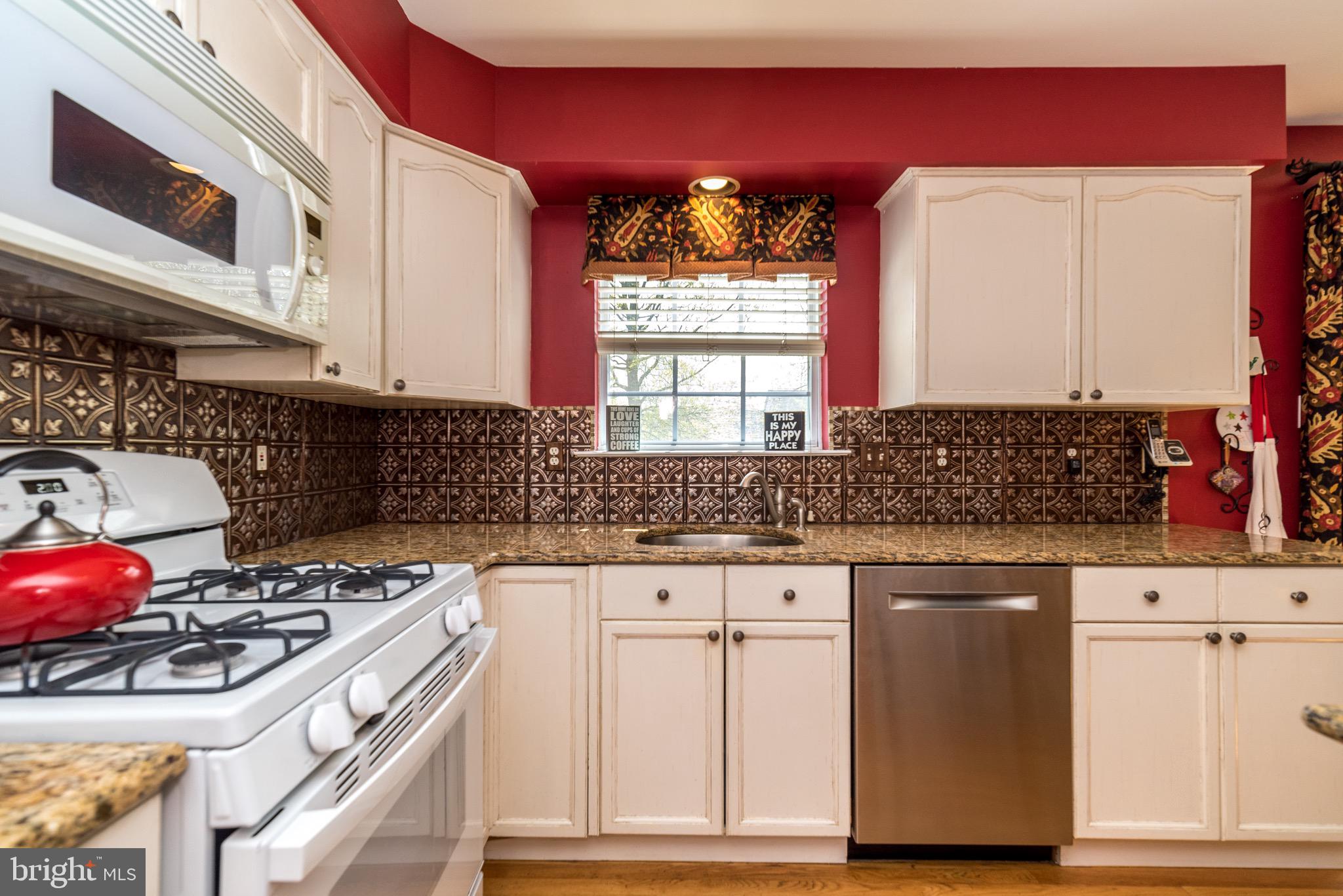 LANDIS GREENE - Residential