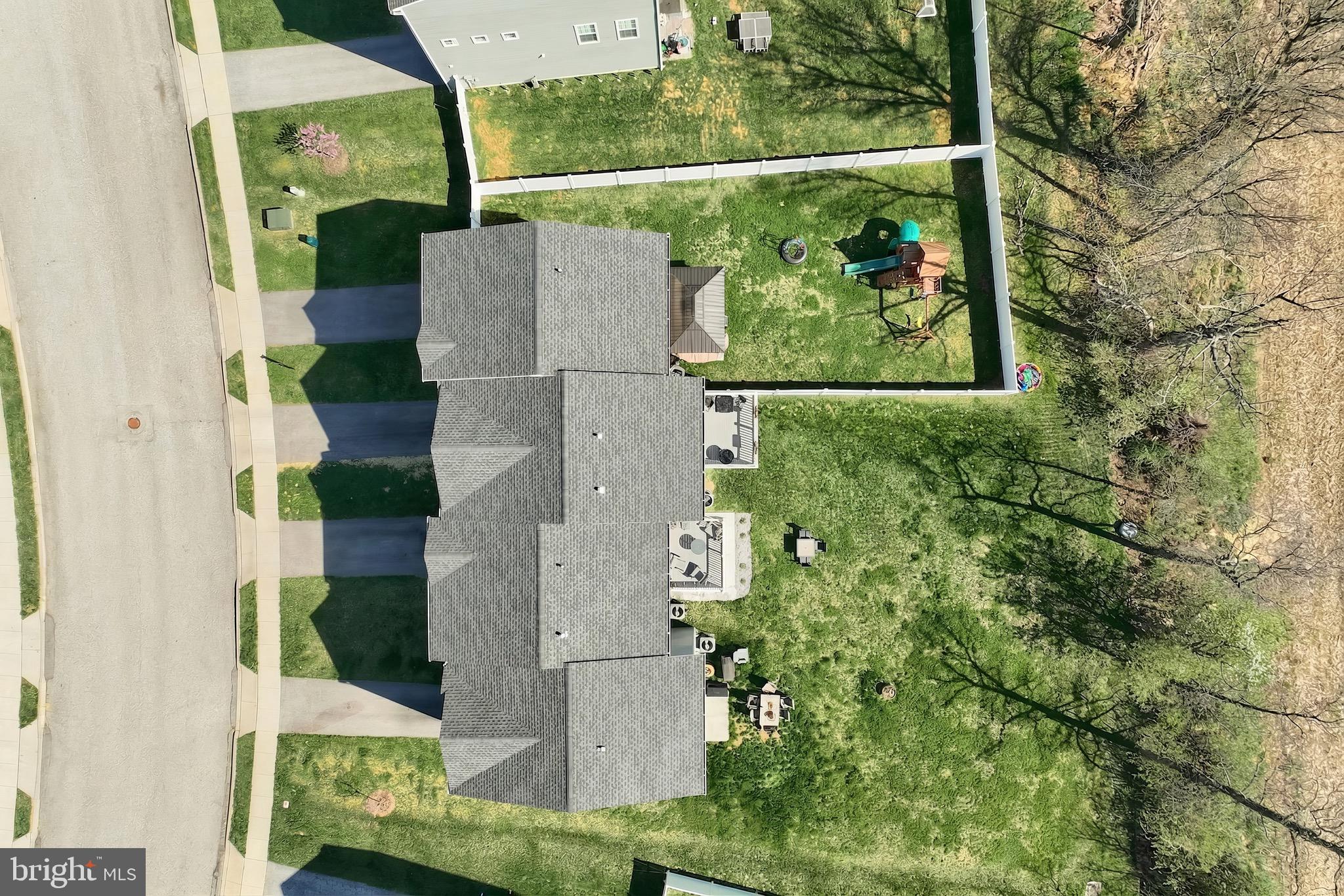 BROOKSIDE TOWNHOMES - Residential