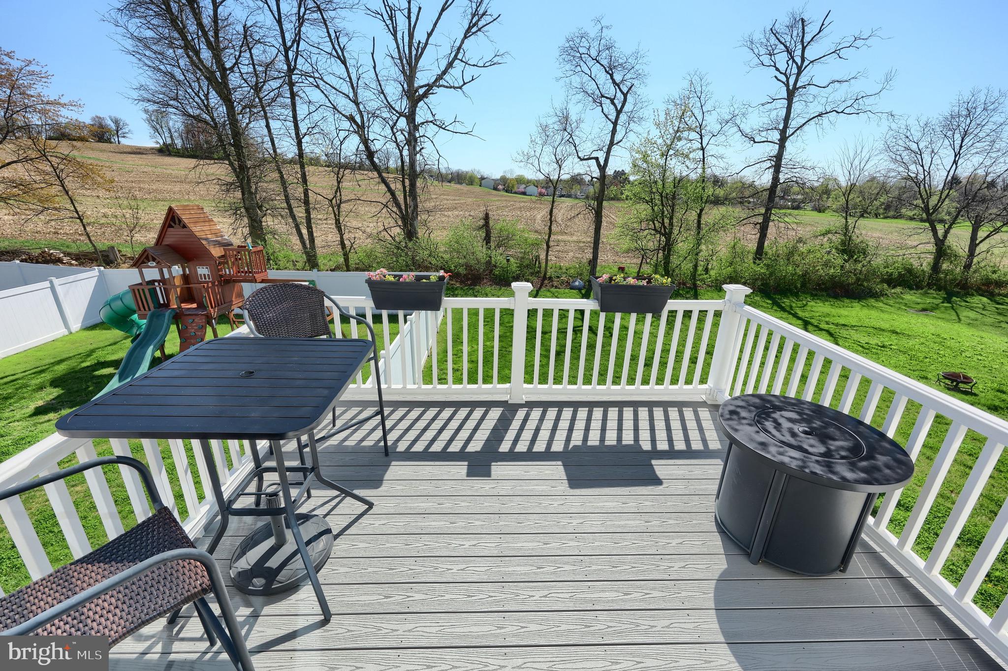 BROOKSIDE TOWNHOMES - Residential