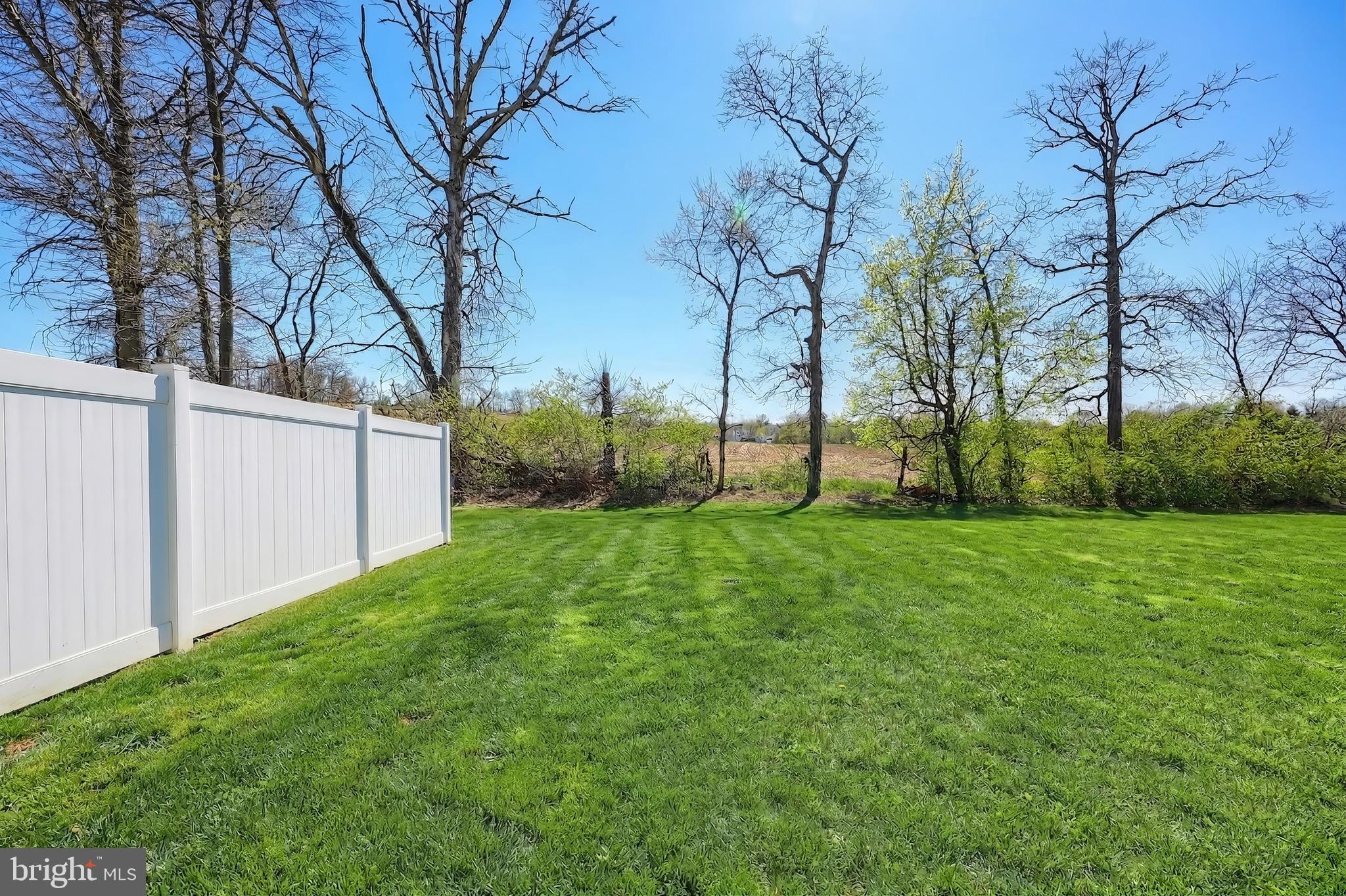 BROOKSIDE TOWNHOMES - Residential