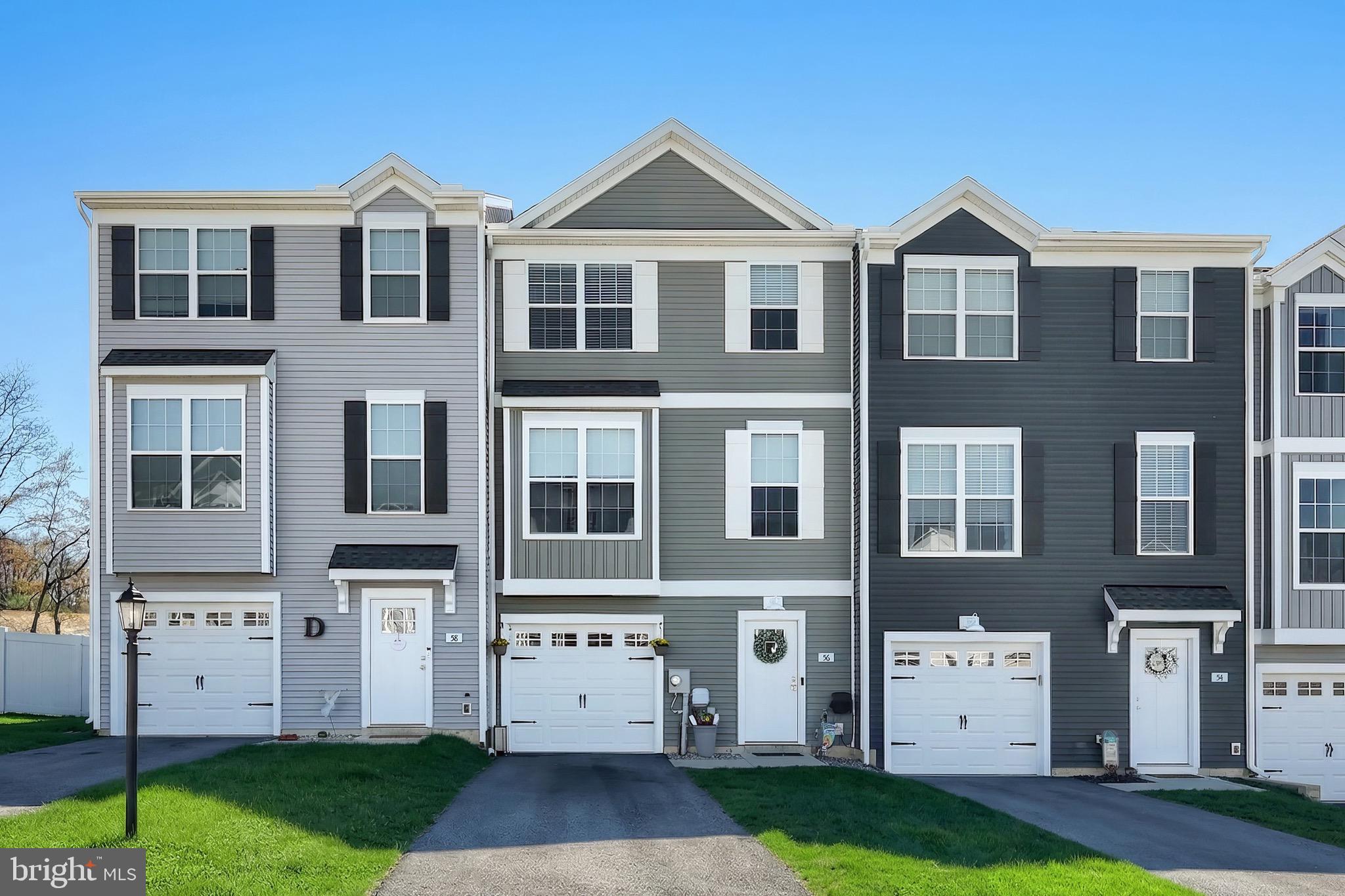 BROOKSIDE TOWNHOMES - Residential