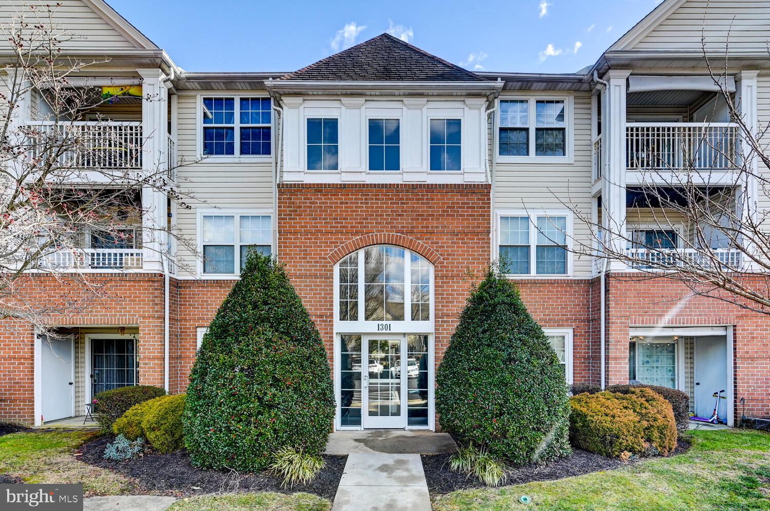 TAYLOR RIDGE - Residential Lease