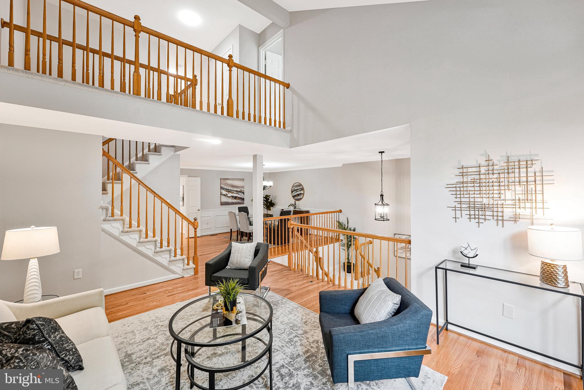 2111 KINGS GARDEN WAY