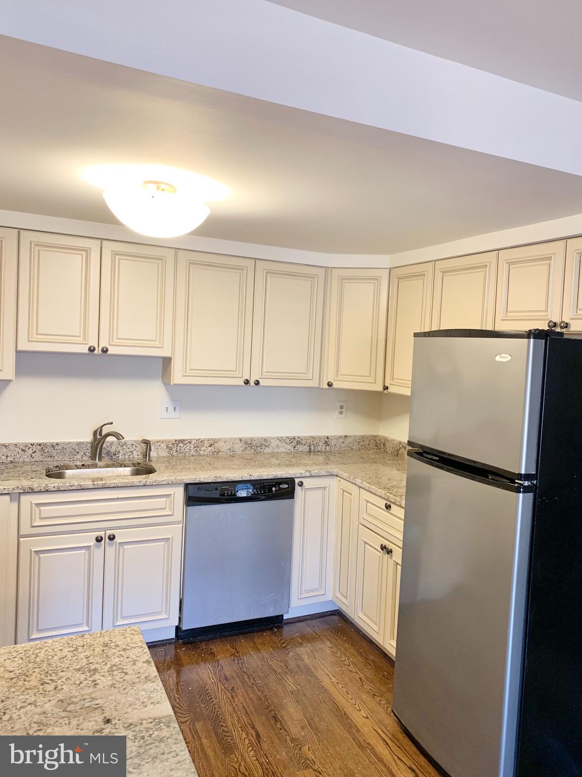 STONELEIGH - Residential Lease