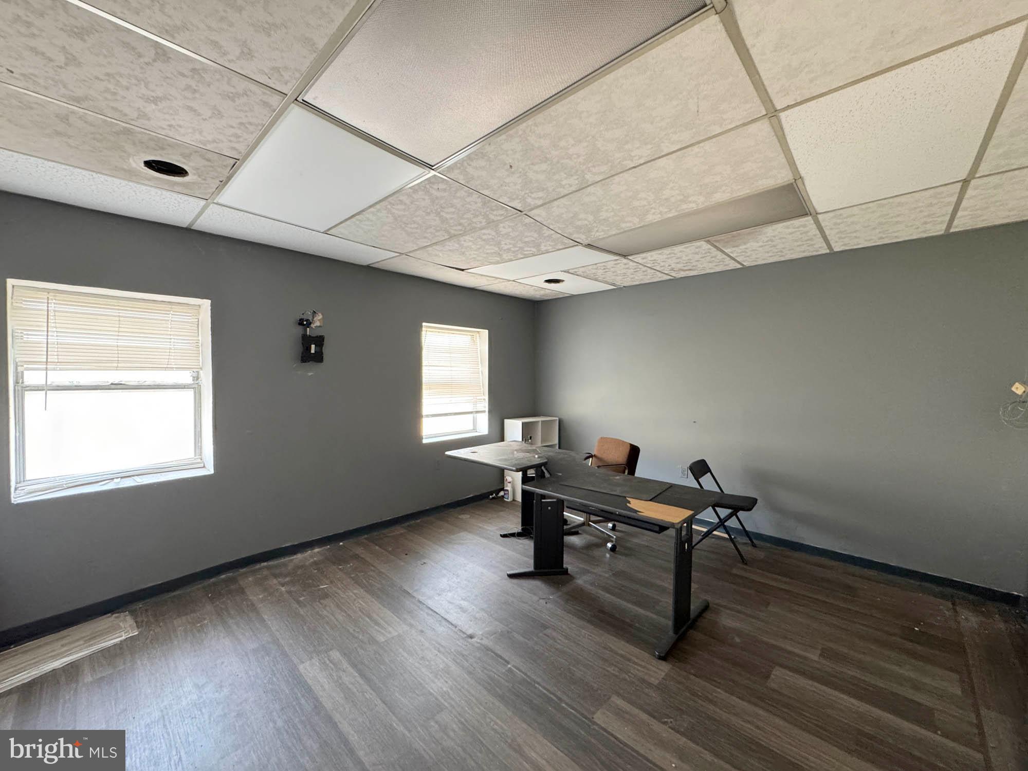 JONESTOWN HISTORIC DISTRICT - Commercial Sale