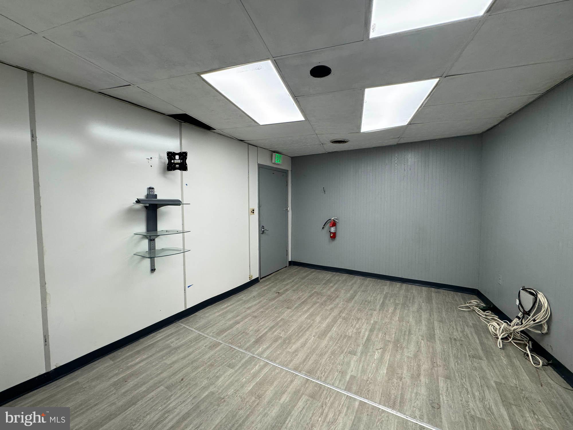 JONESTOWN HISTORIC DISTRICT - Commercial Sale