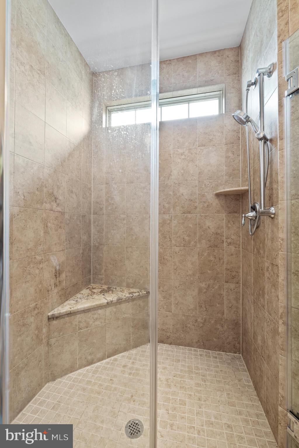 TOWNS OF TANGLEWOOD - Residential