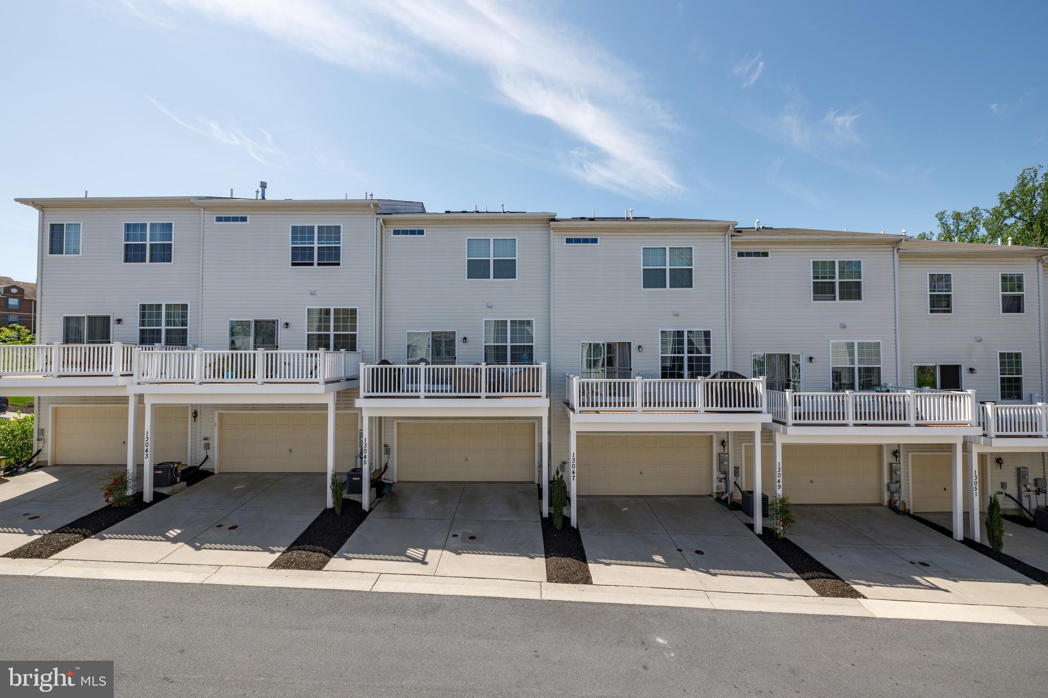 TOWNS OF TANGLEWOOD - Residential