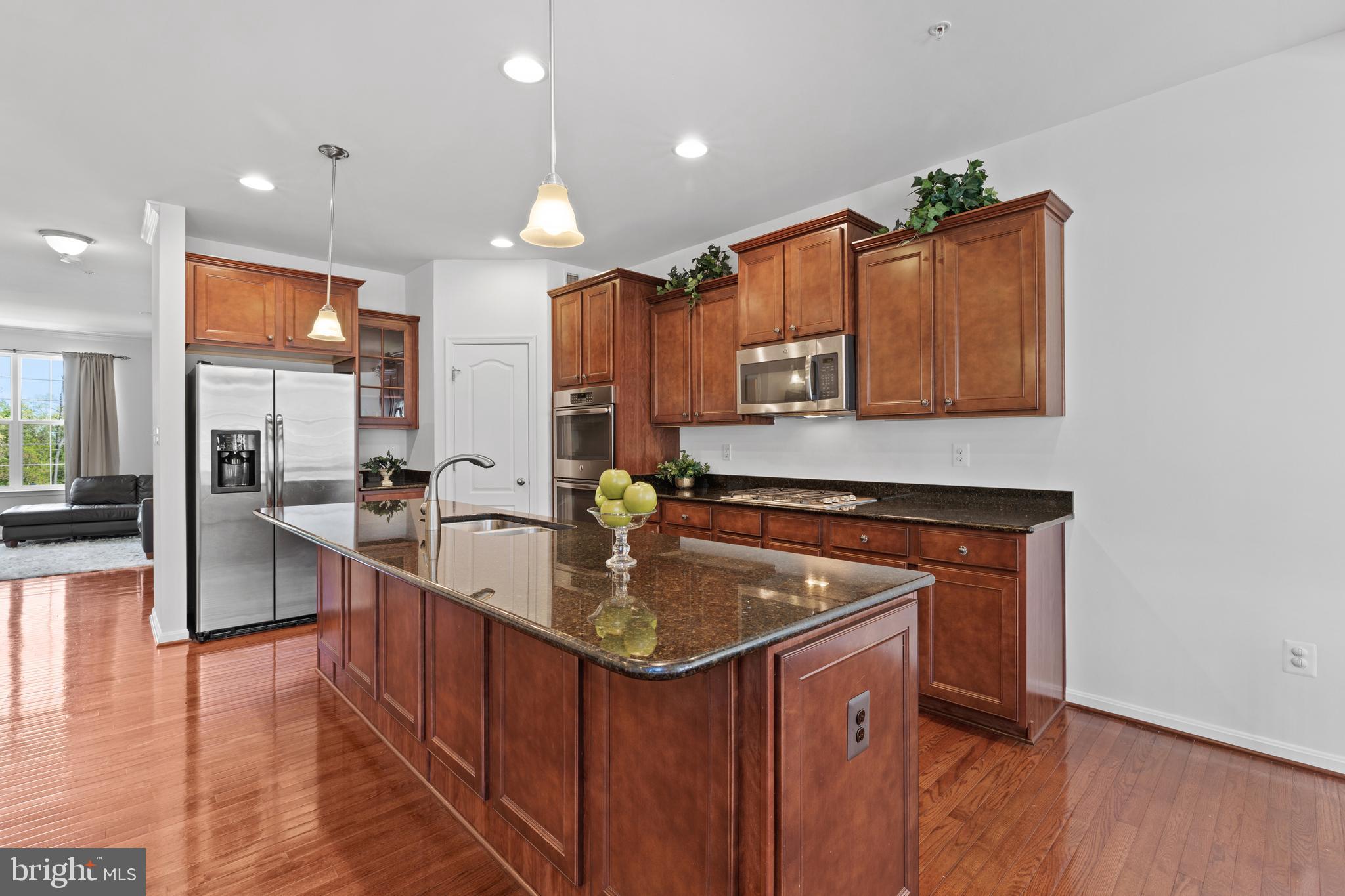 TOWNS OF TANGLEWOOD - Residential