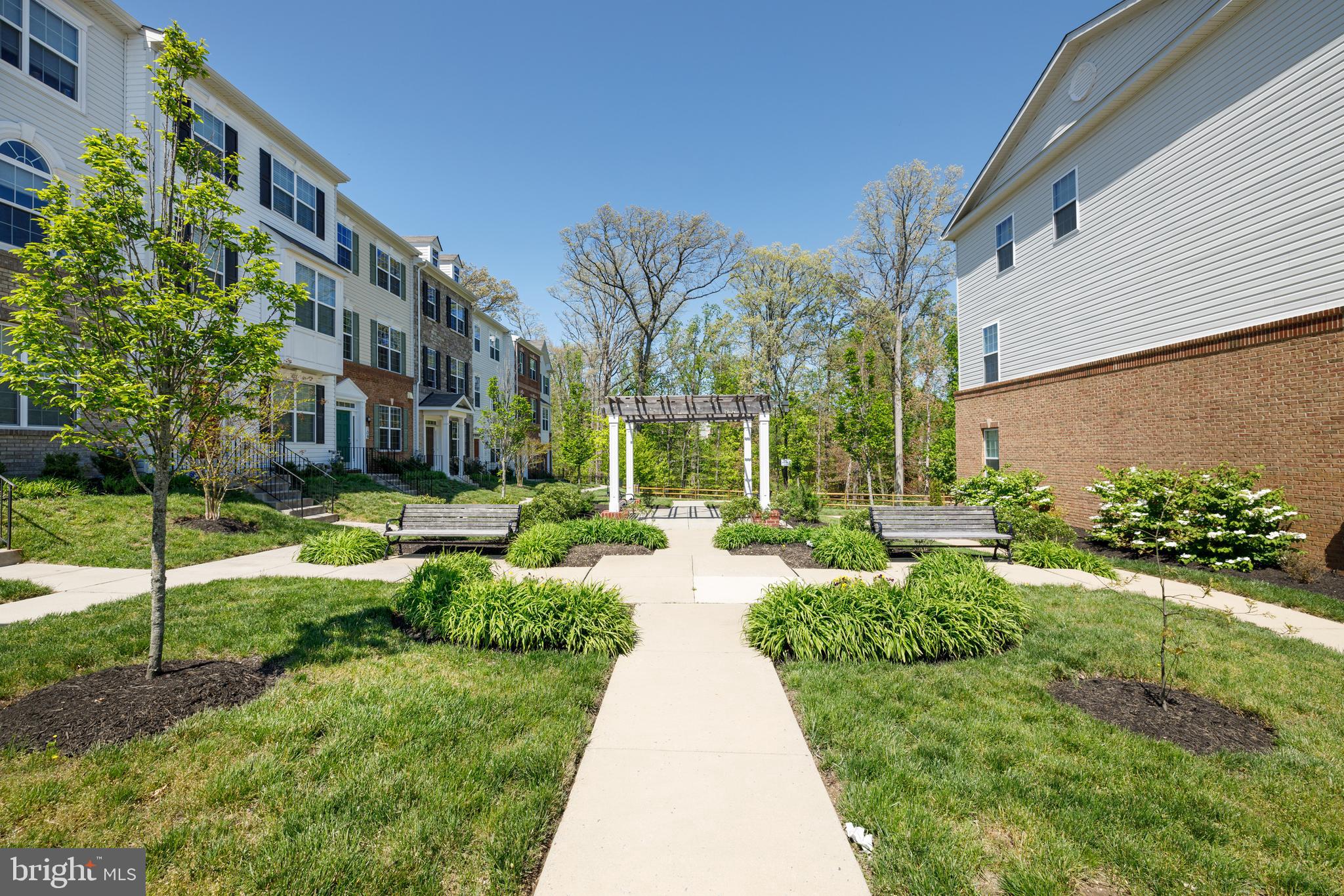 TOWNS OF TANGLEWOOD - Residential