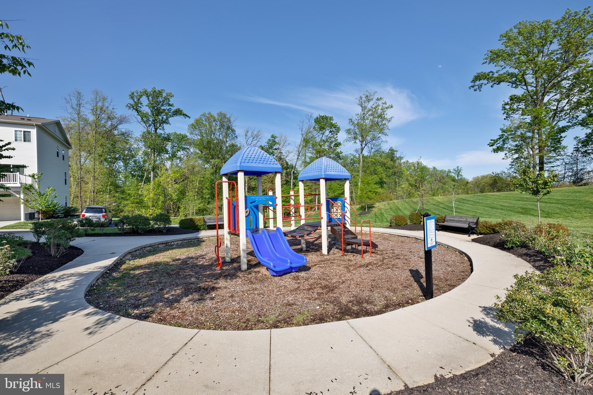 TOWNS OF TANGLEWOOD - Residential