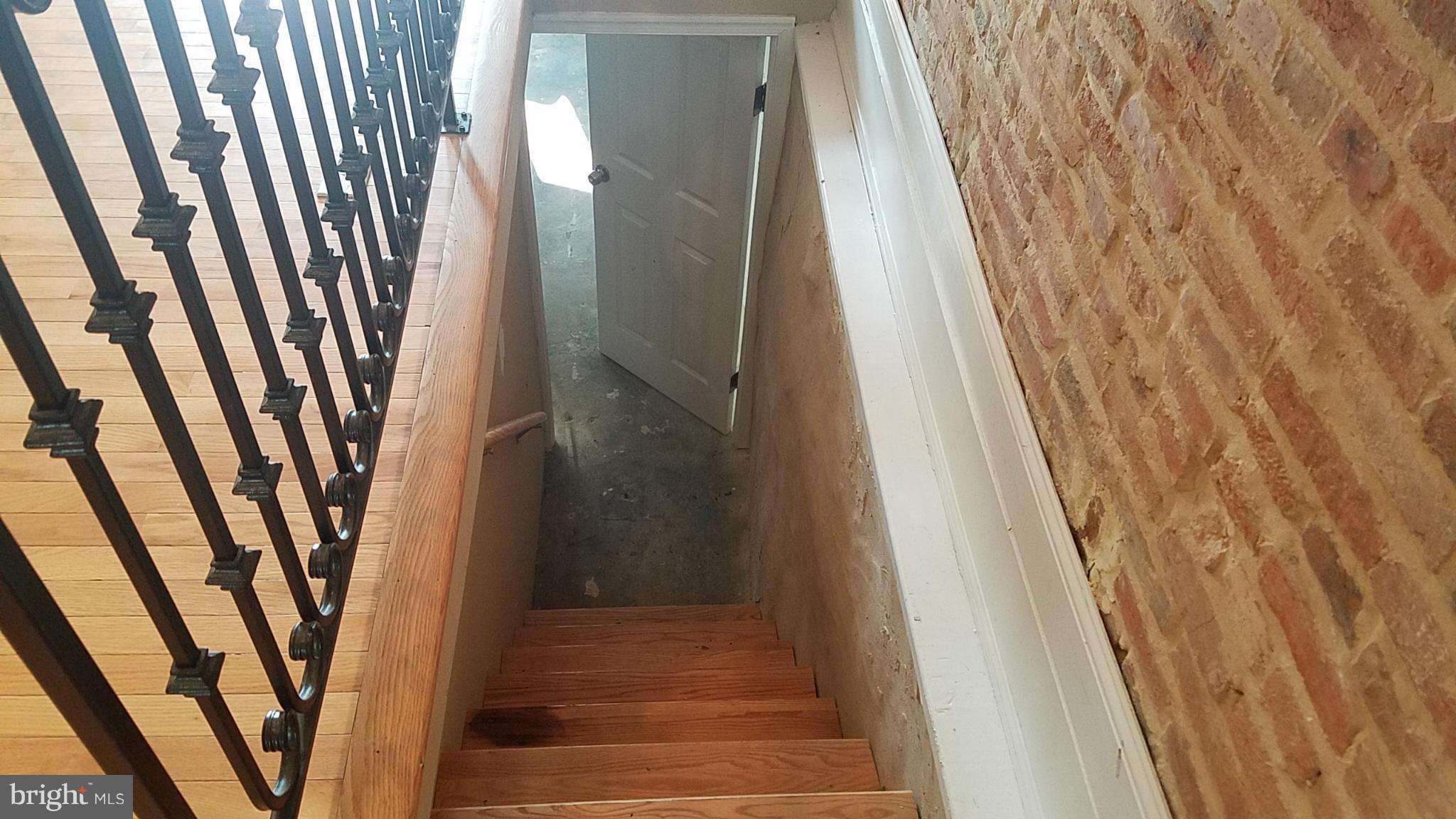 WASHINGTON VILLAGE - Residential