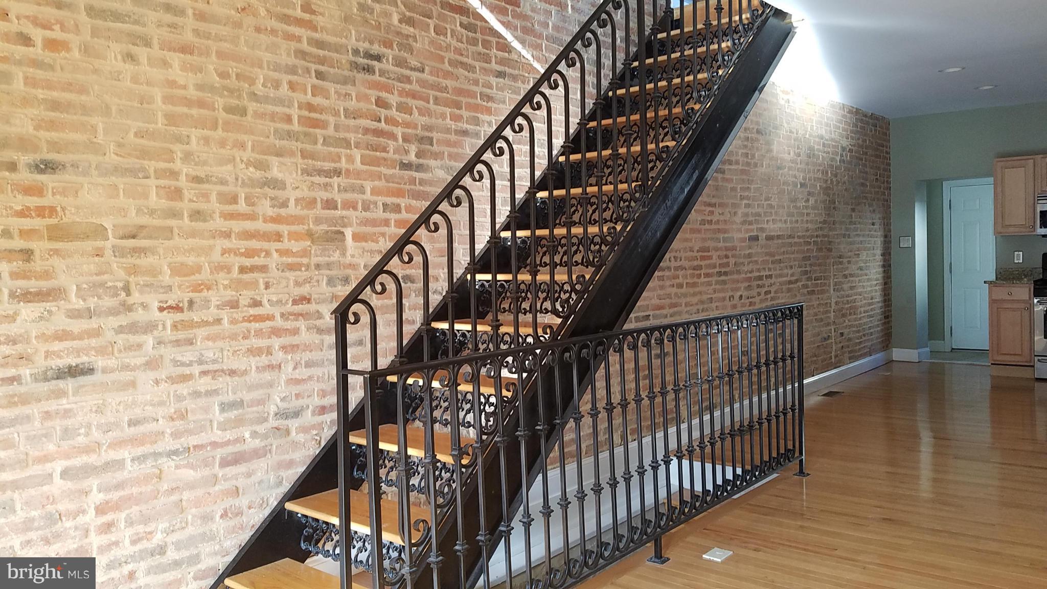 WASHINGTON VILLAGE - Residential