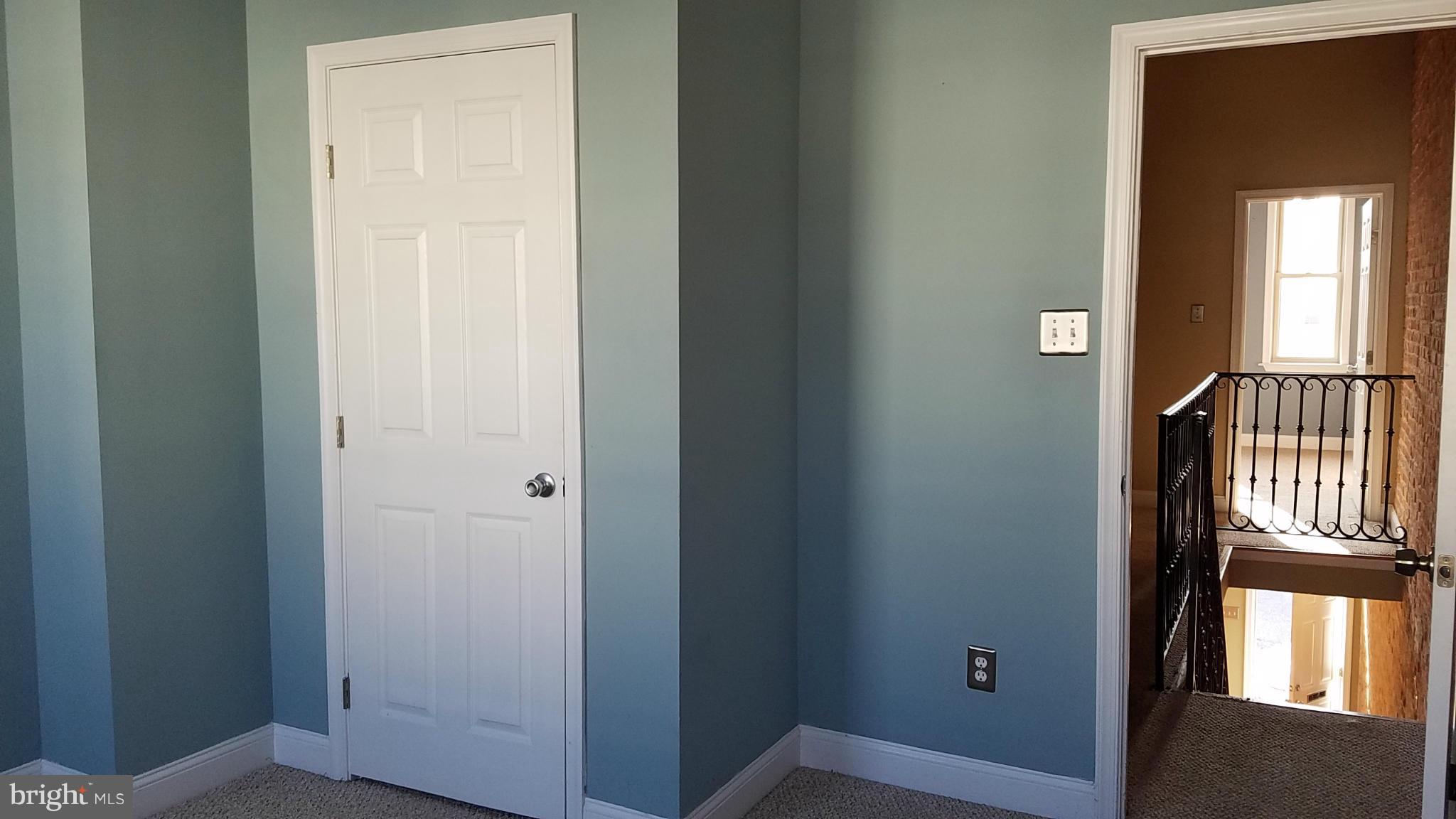 WASHINGTON VILLAGE - Residential