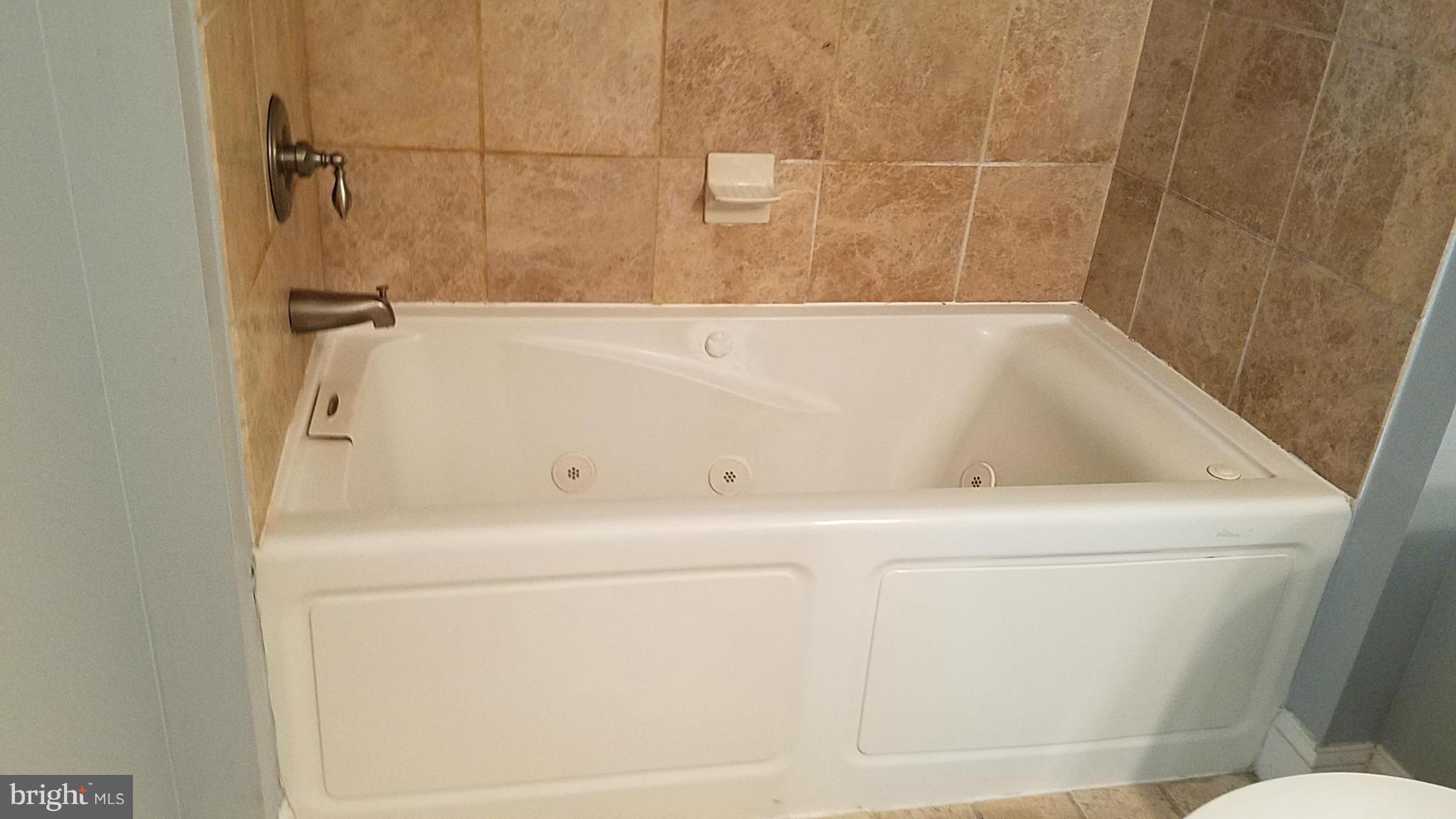 WASHINGTON VILLAGE - Residential