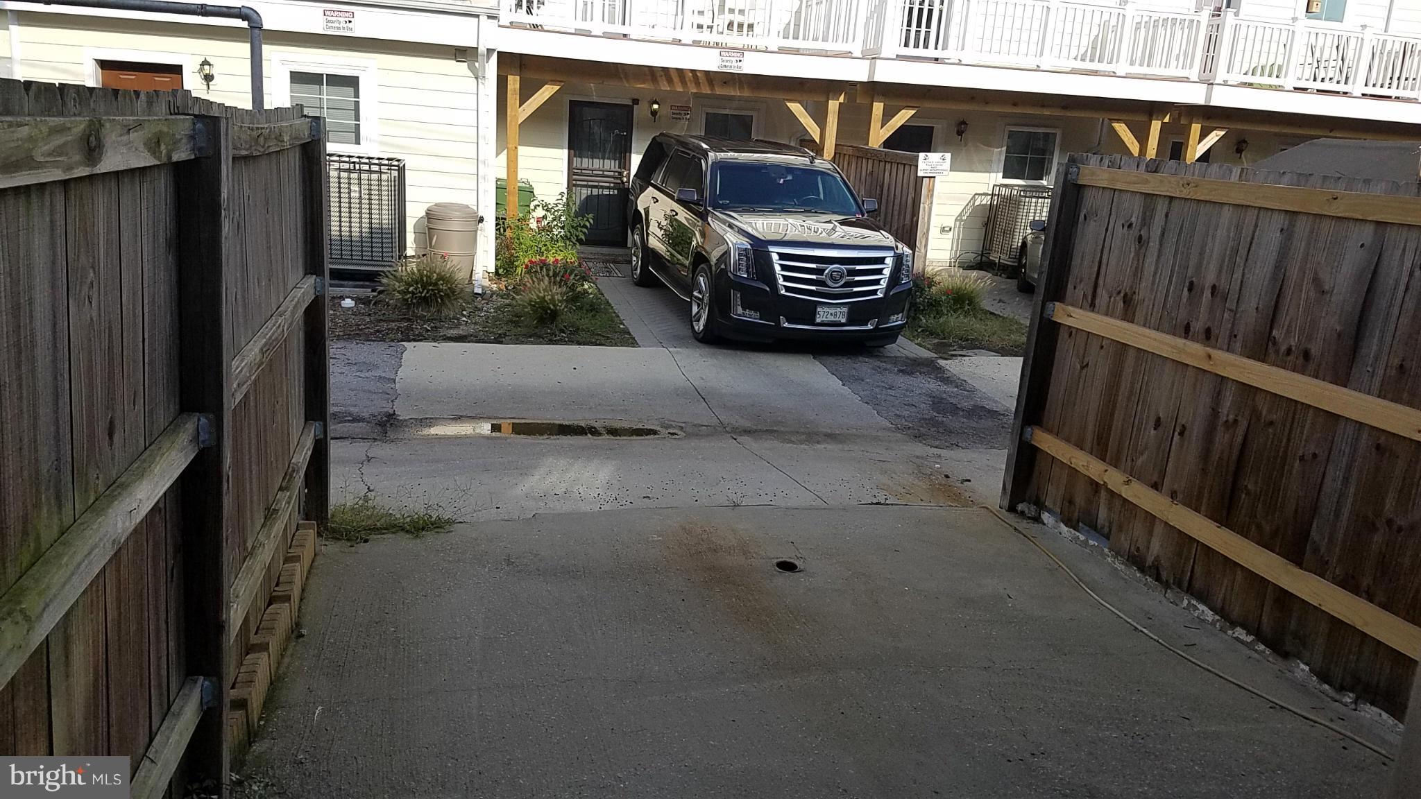 WASHINGTON VILLAGE - Residential